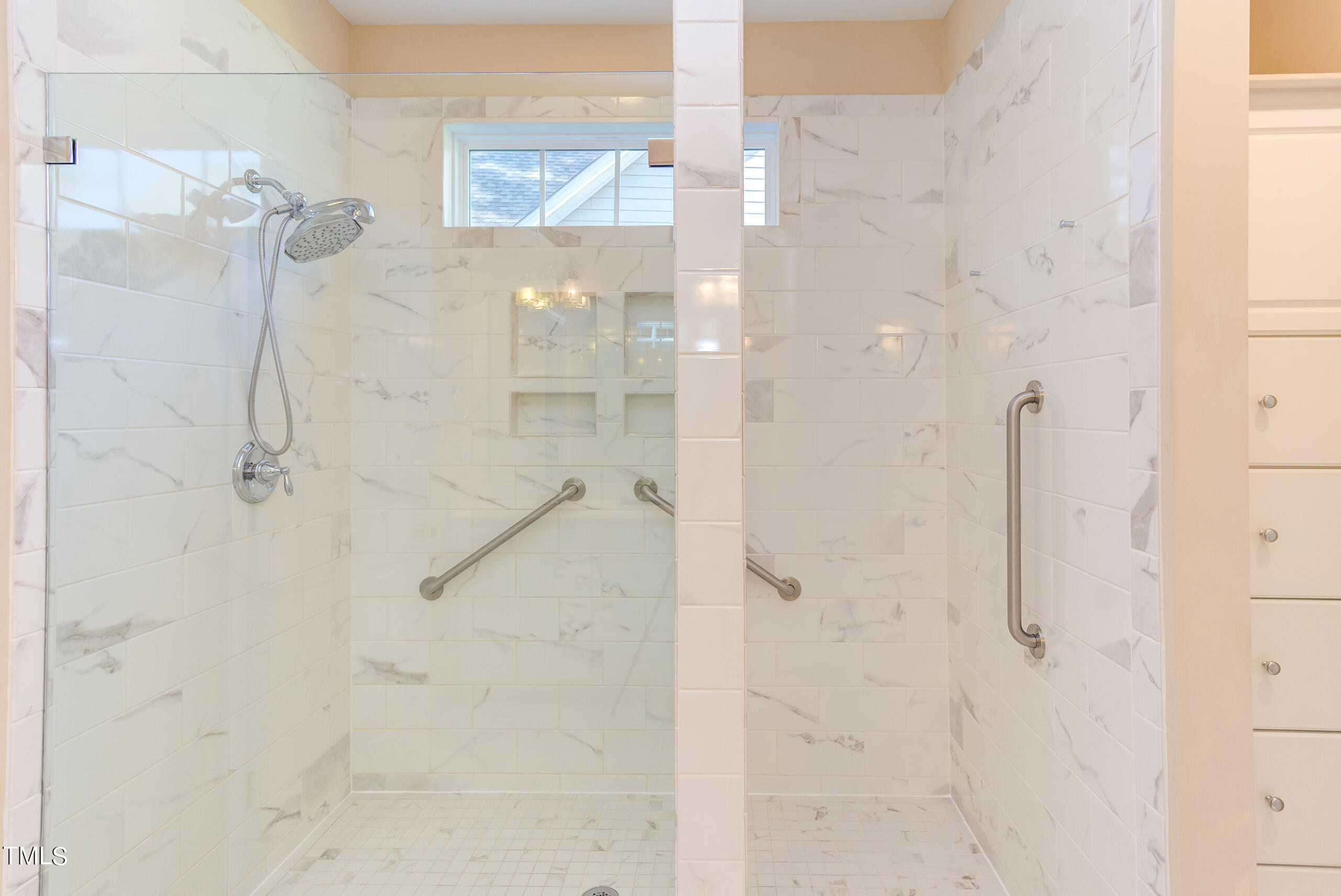 1015 Loch Lomond Drive