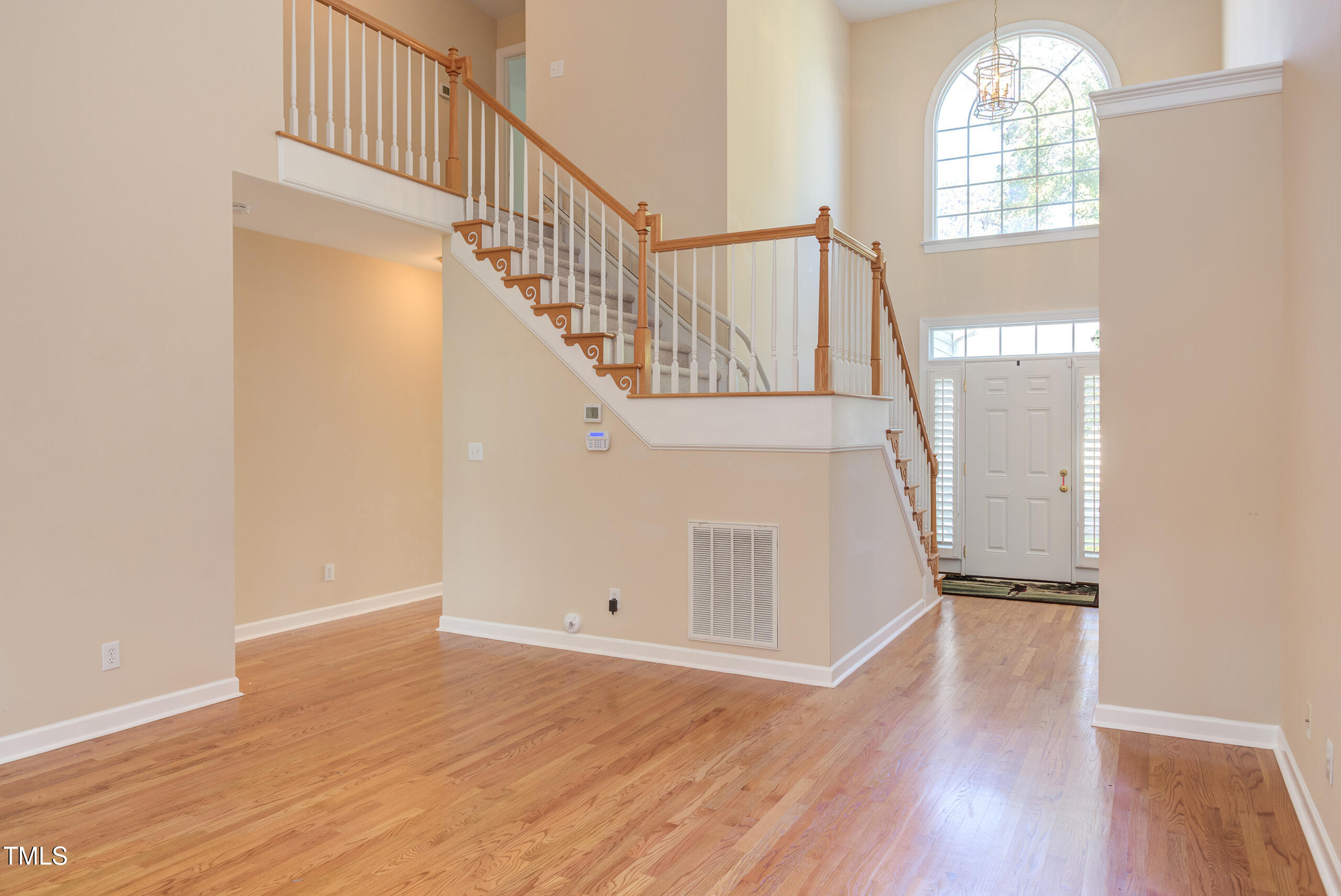 1015 Loch Lomond Drive