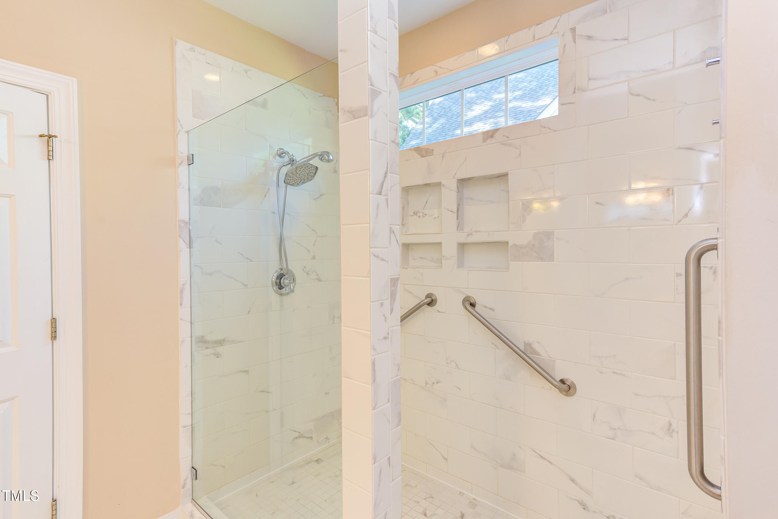 1015 Loch Lomond Drive