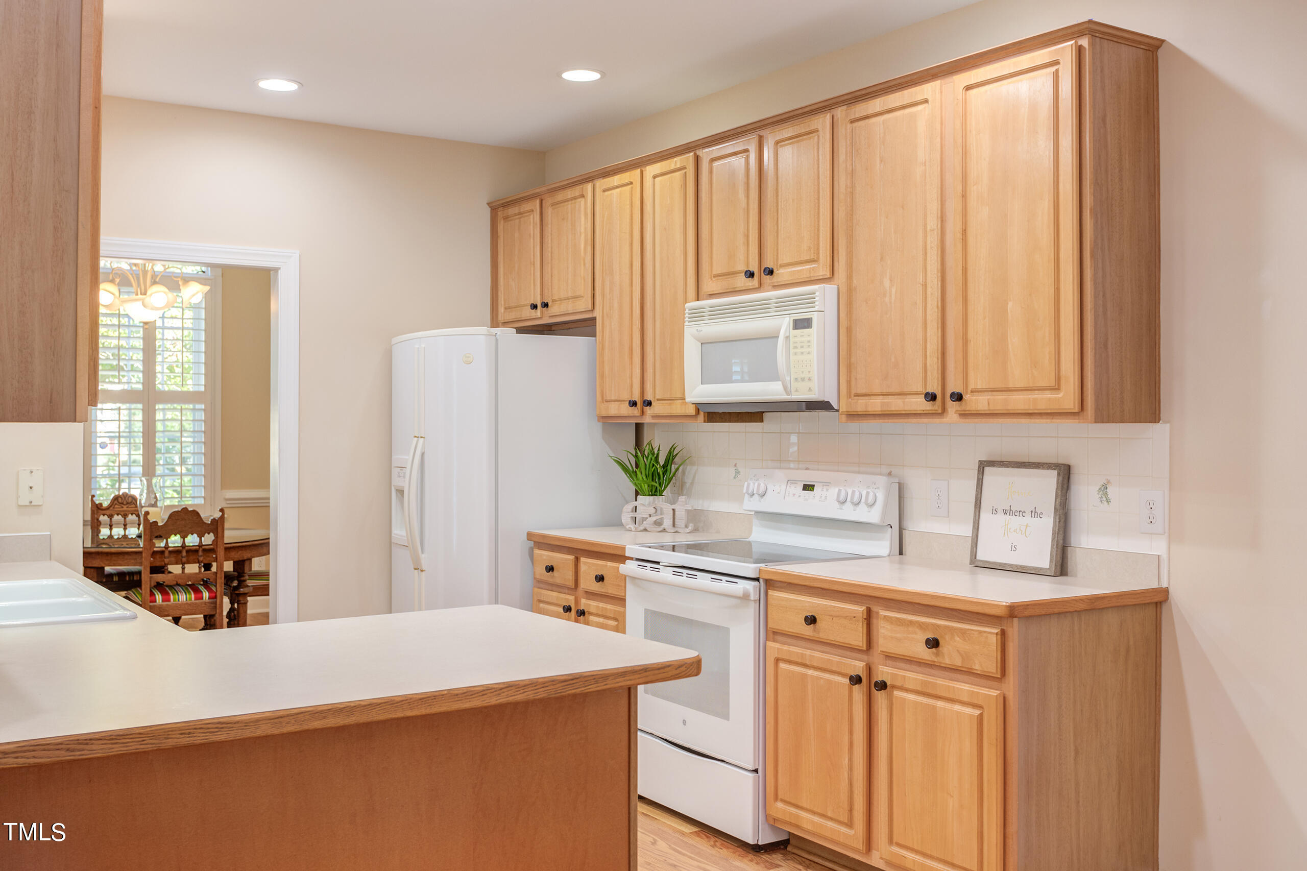 1015 Loch Lomond Drive