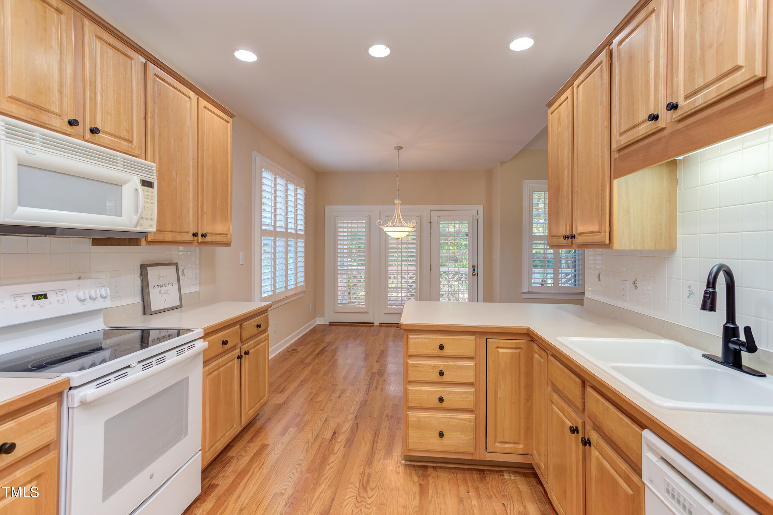 1015 Loch Lomond Drive