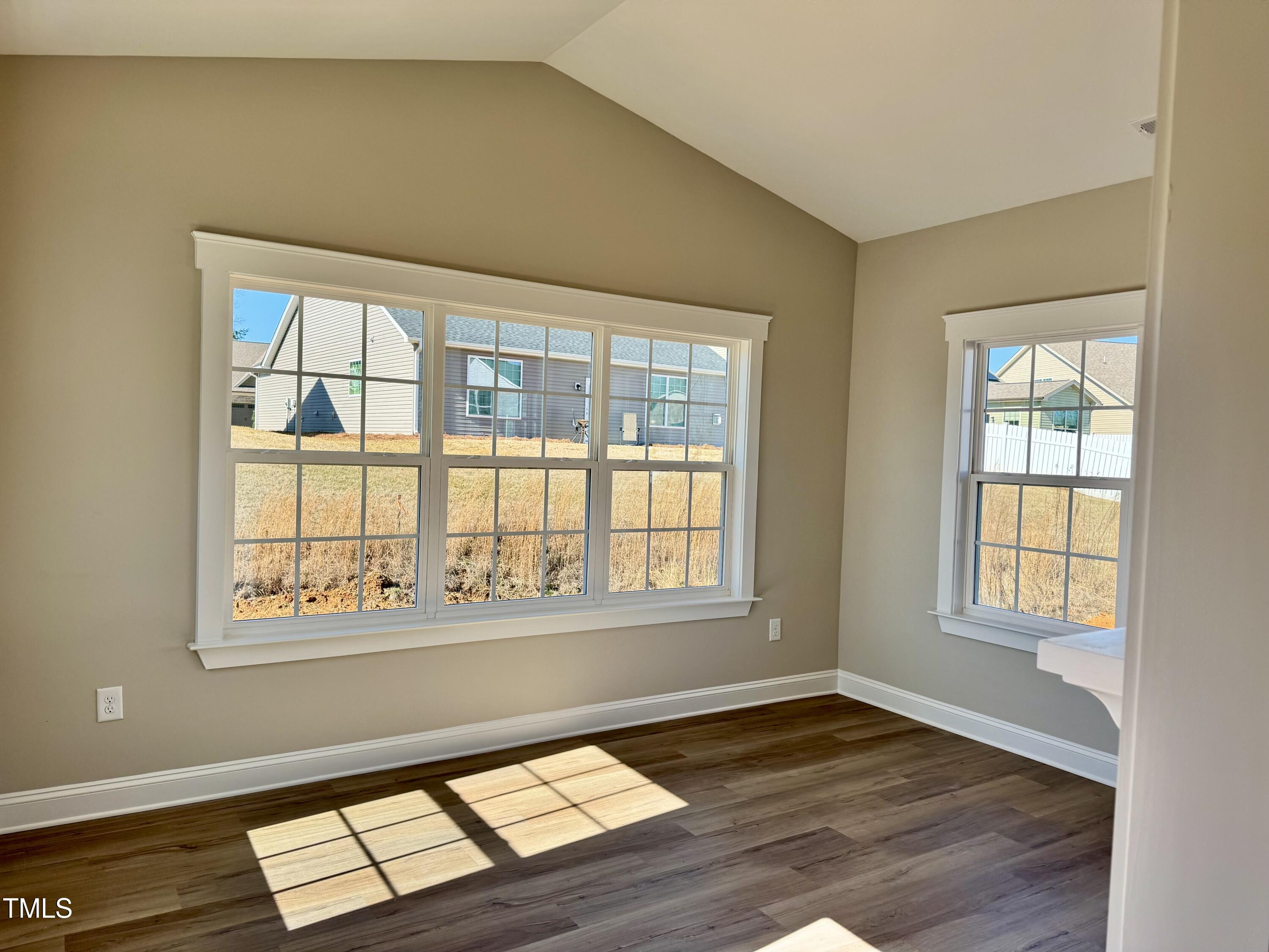 1044 Fairhaven Drive # 100