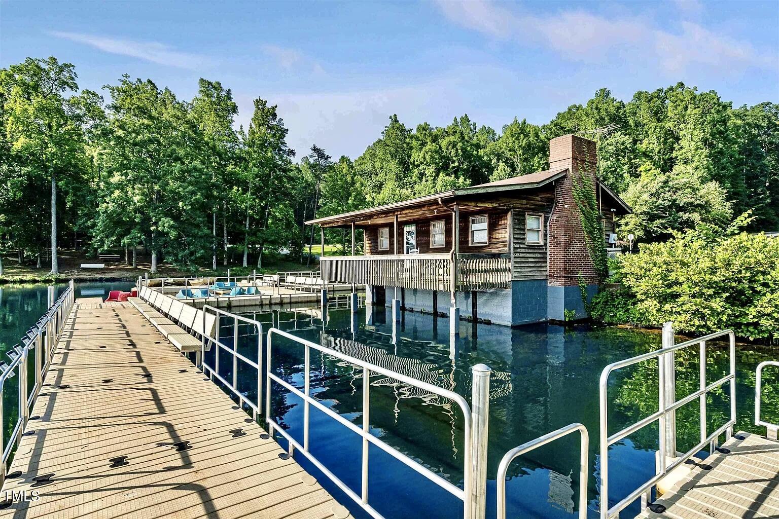 1044 Fairhaven Drive # 100