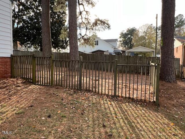 2412 Oxford Road