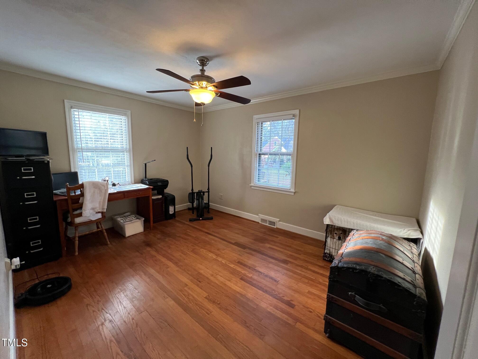 2412 Oxford Road