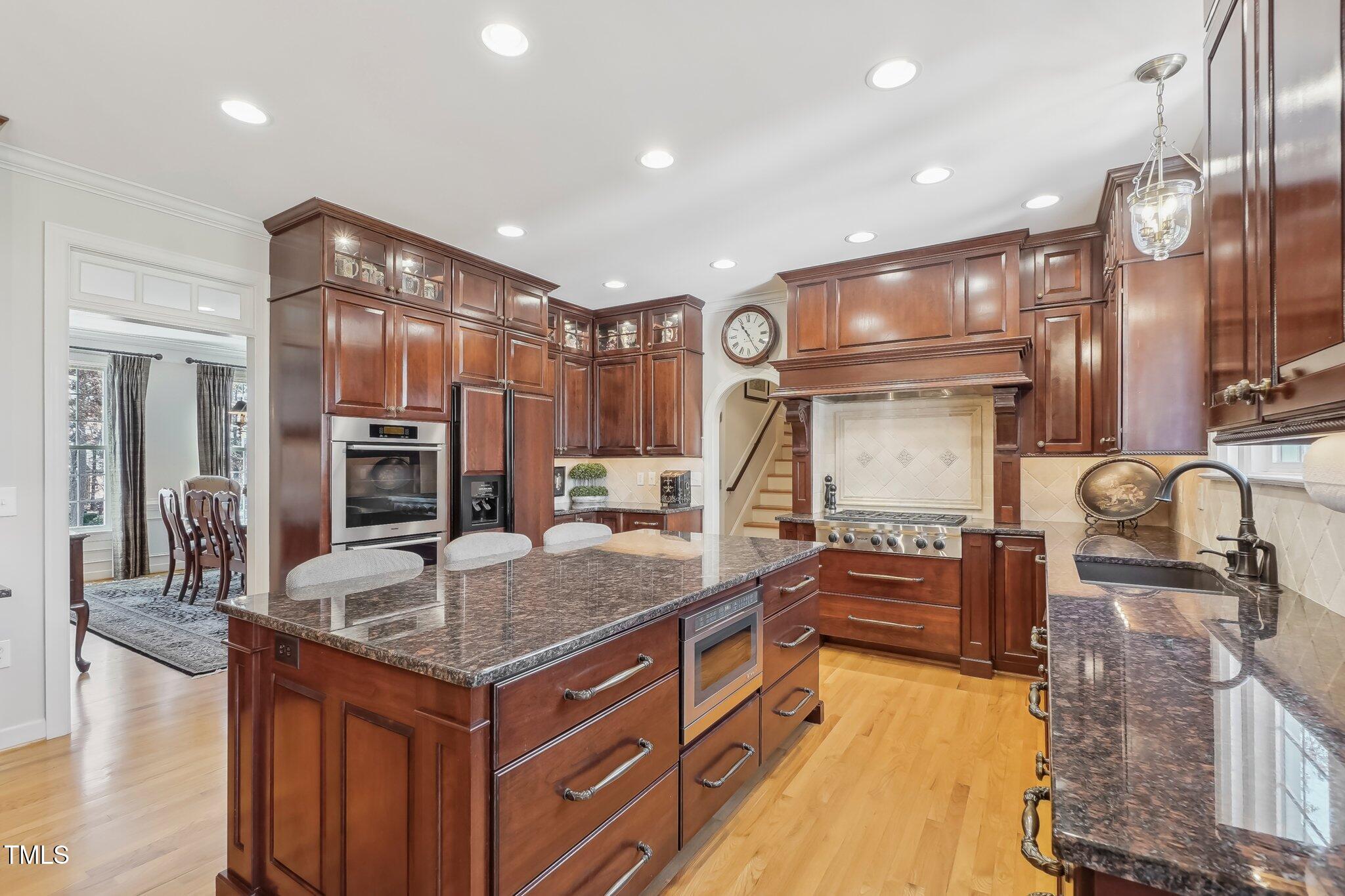 302 Champions Point Way