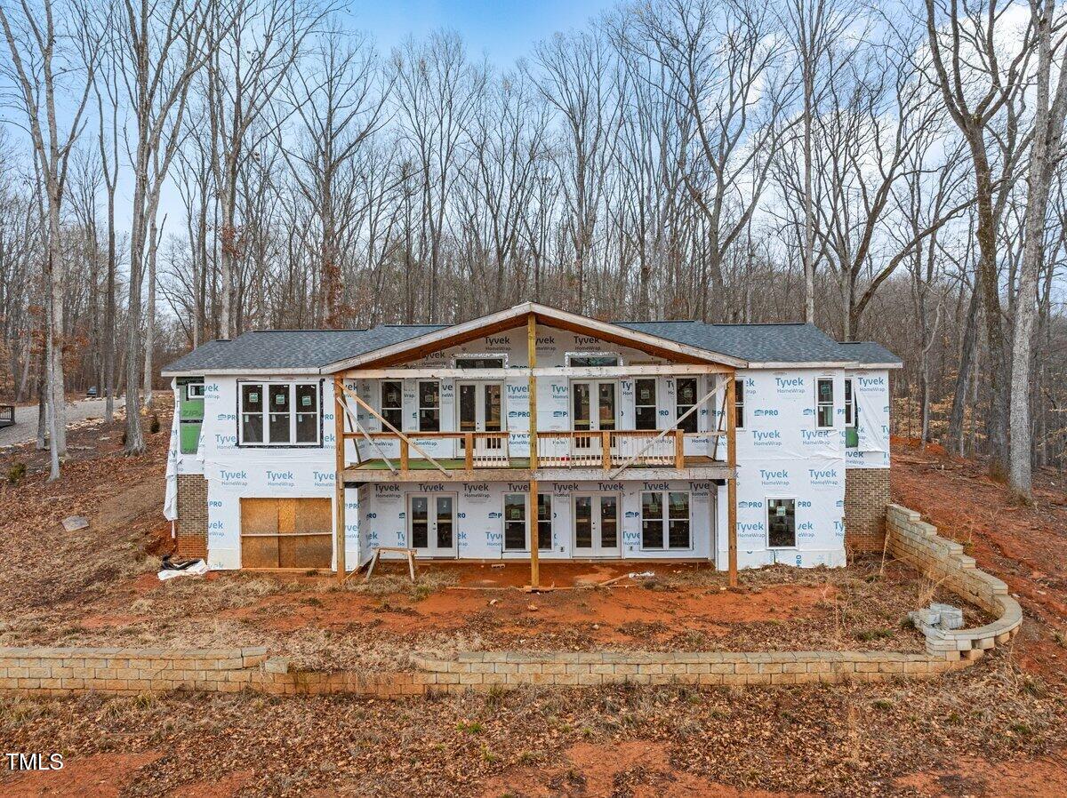 1689 Peninsula Lane