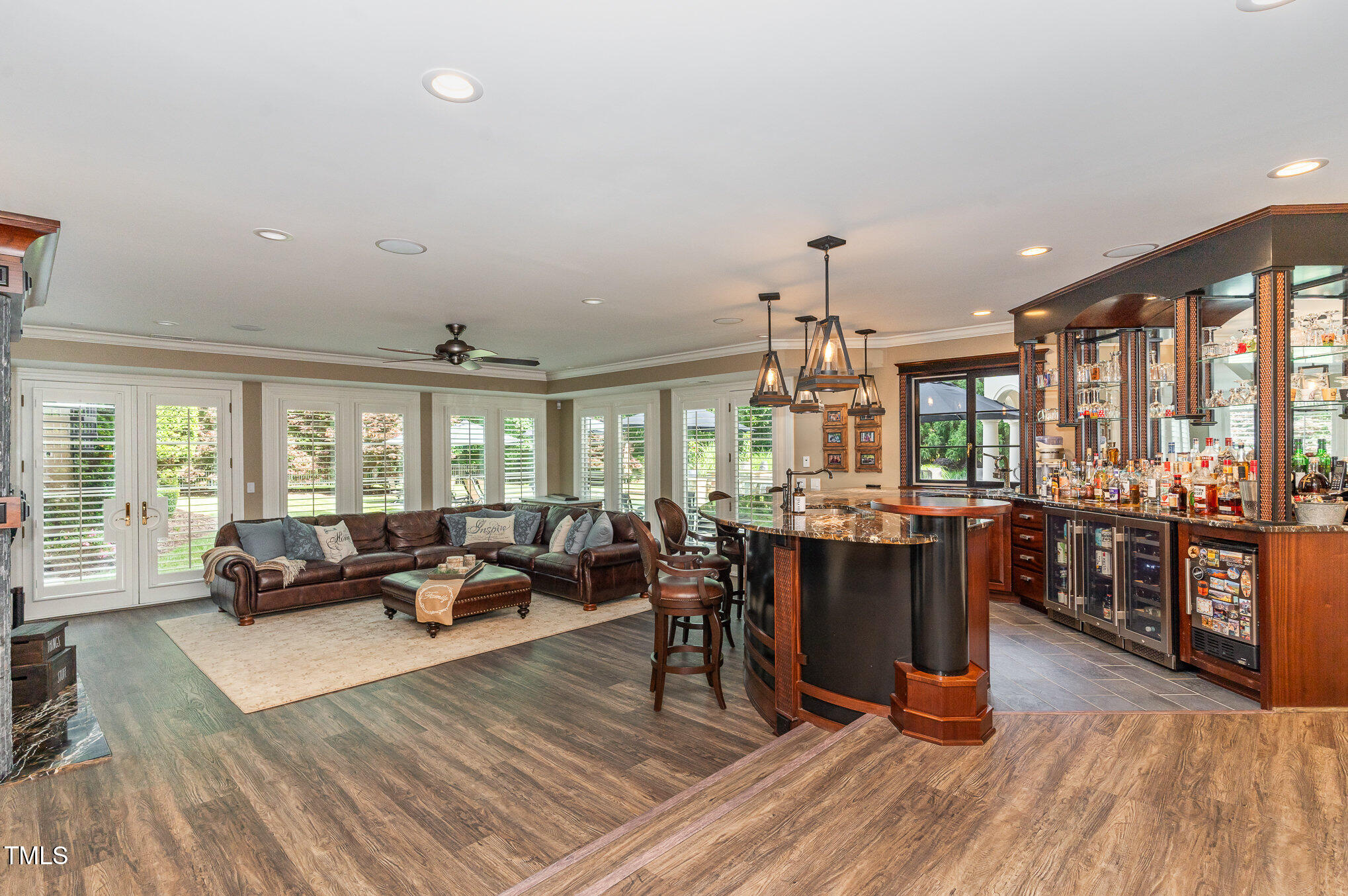 1801 Oatlands Court