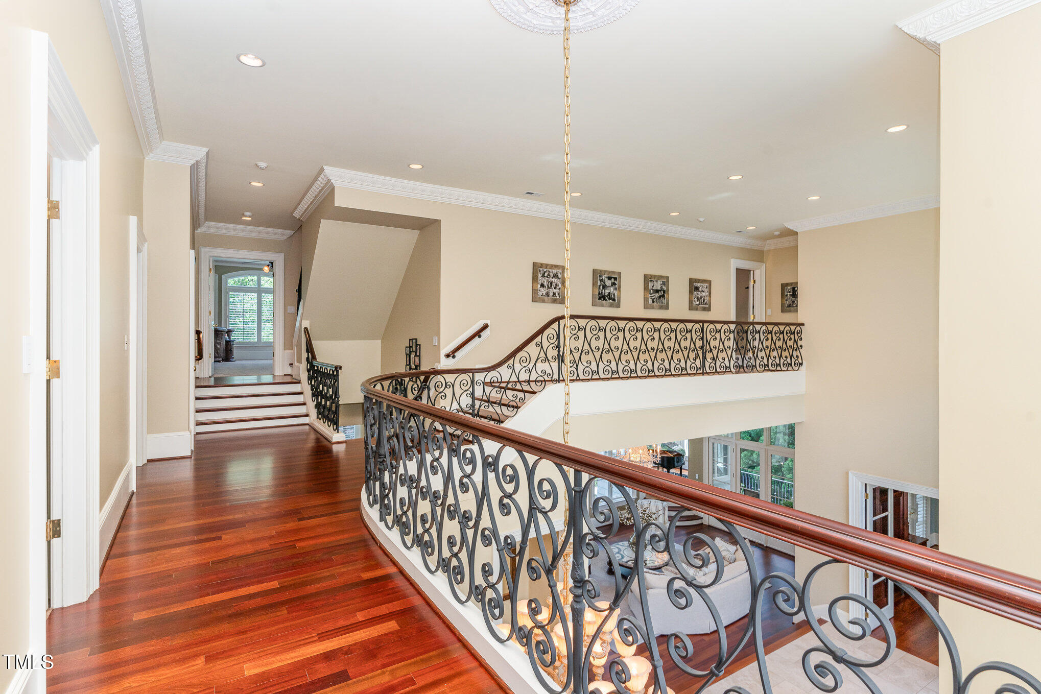 1801 Oatlands Court