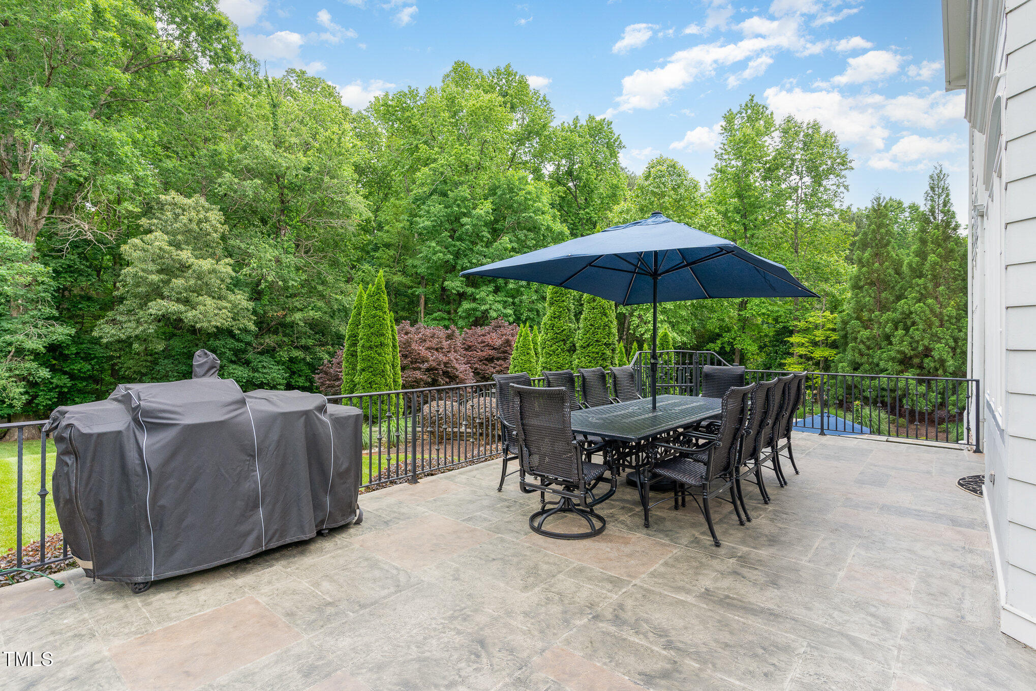 1801 Oatlands Court