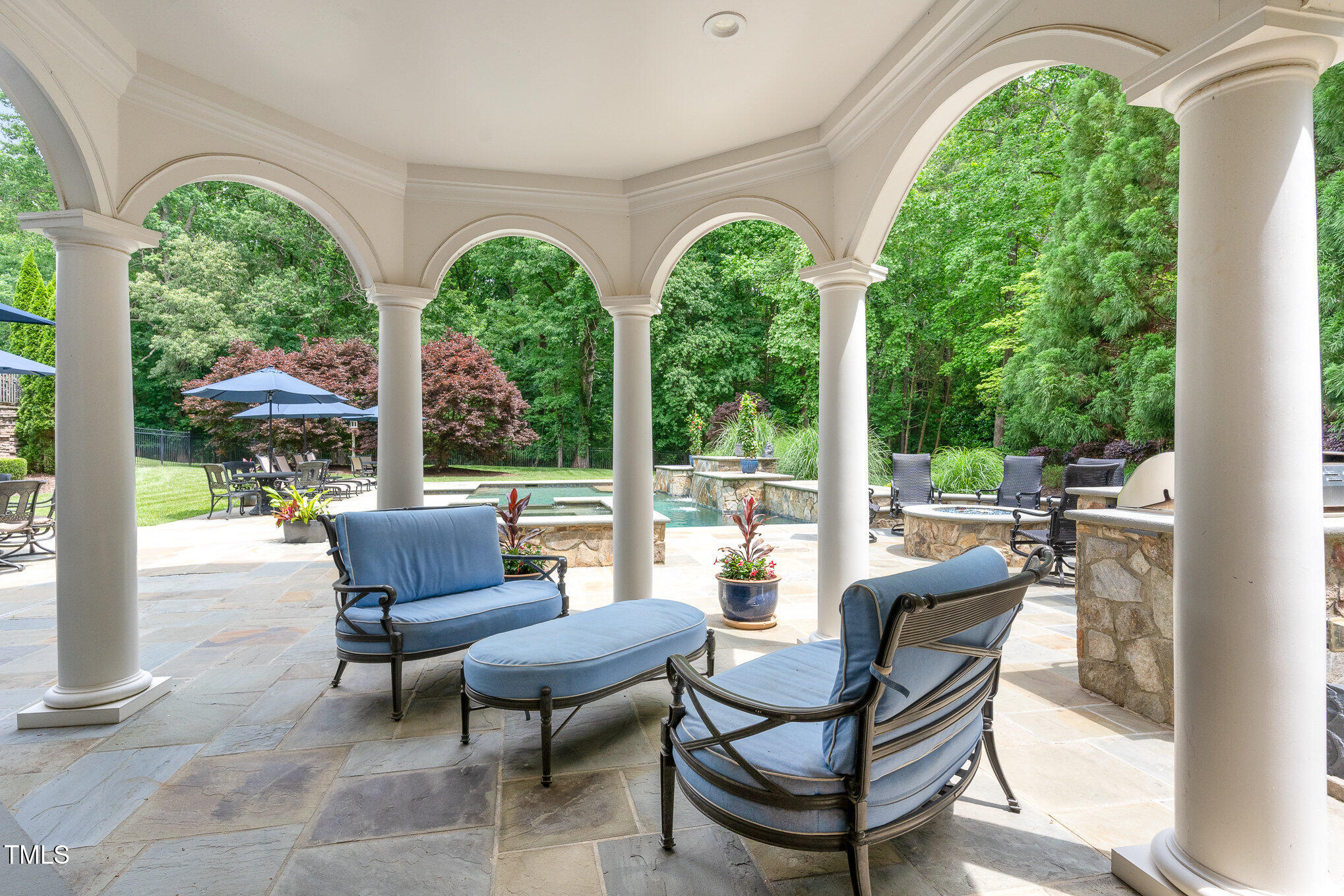 1801 Oatlands Court
