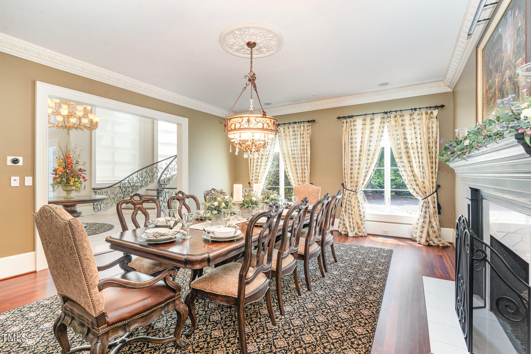 1801 Oatlands Court
