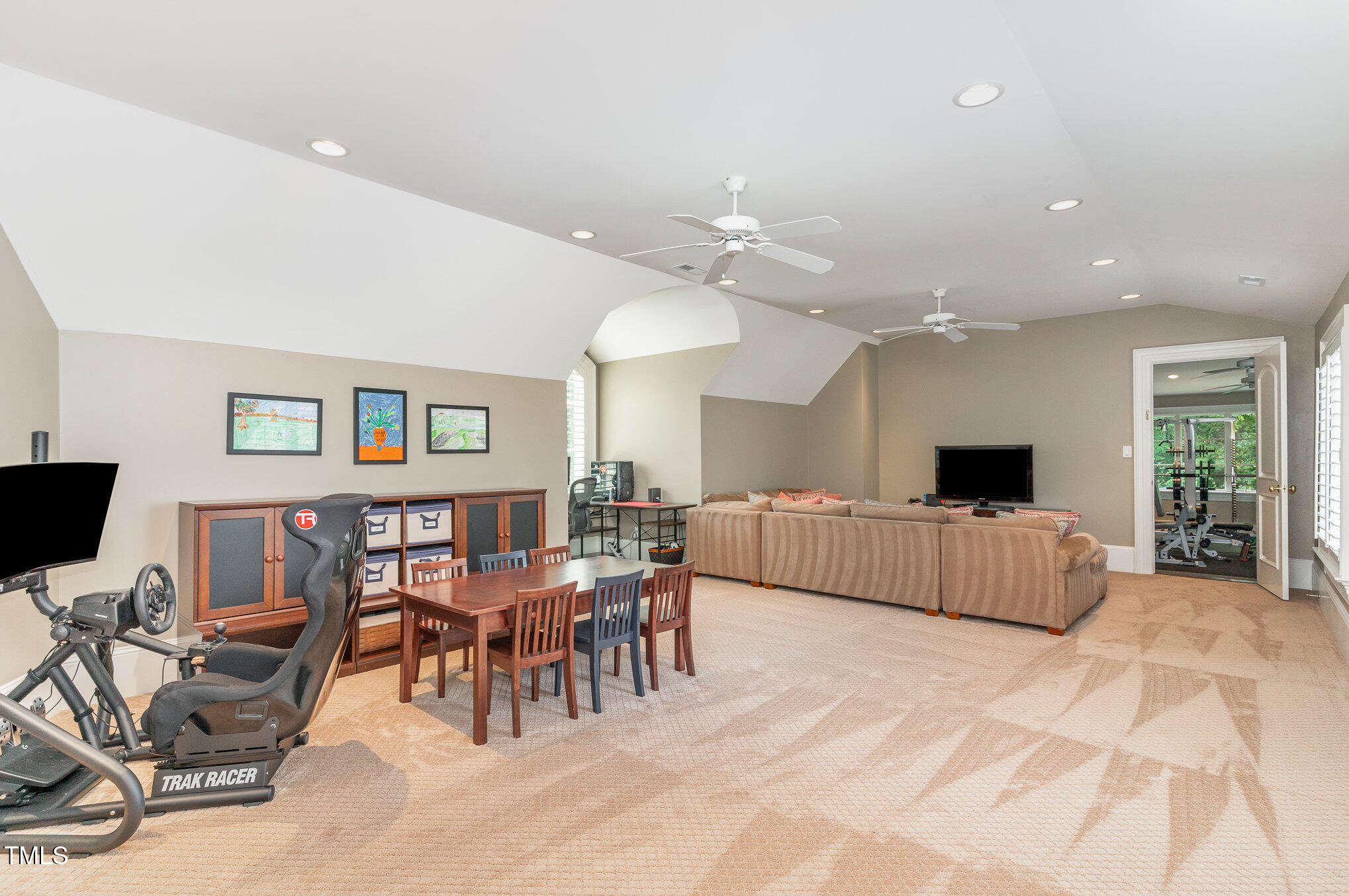 1801 Oatlands Court