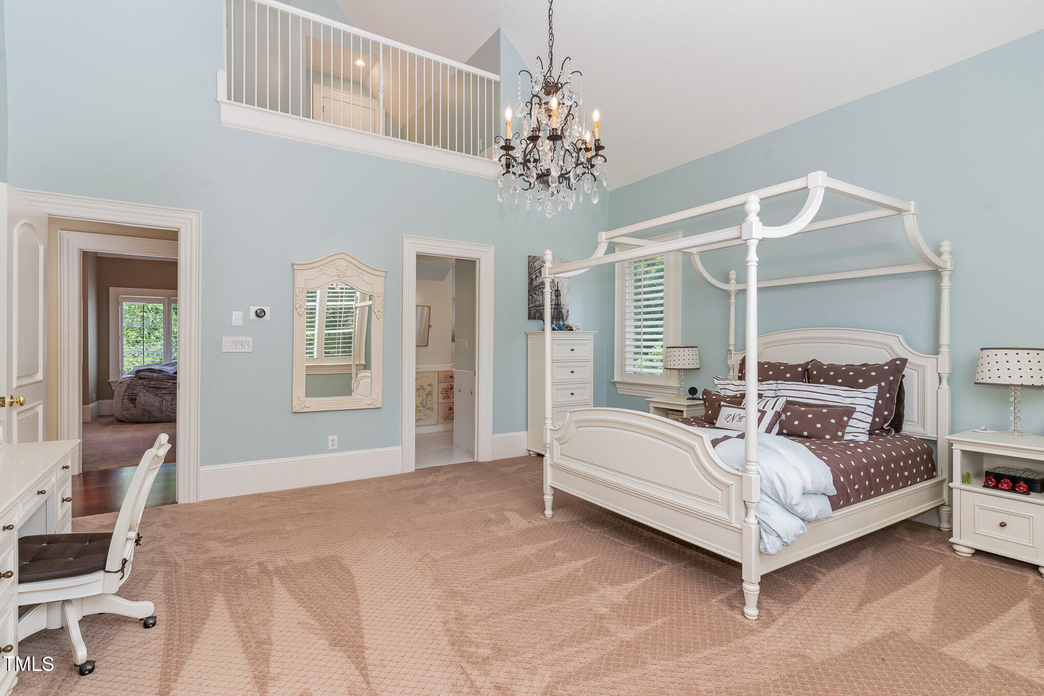 1801 Oatlands Court