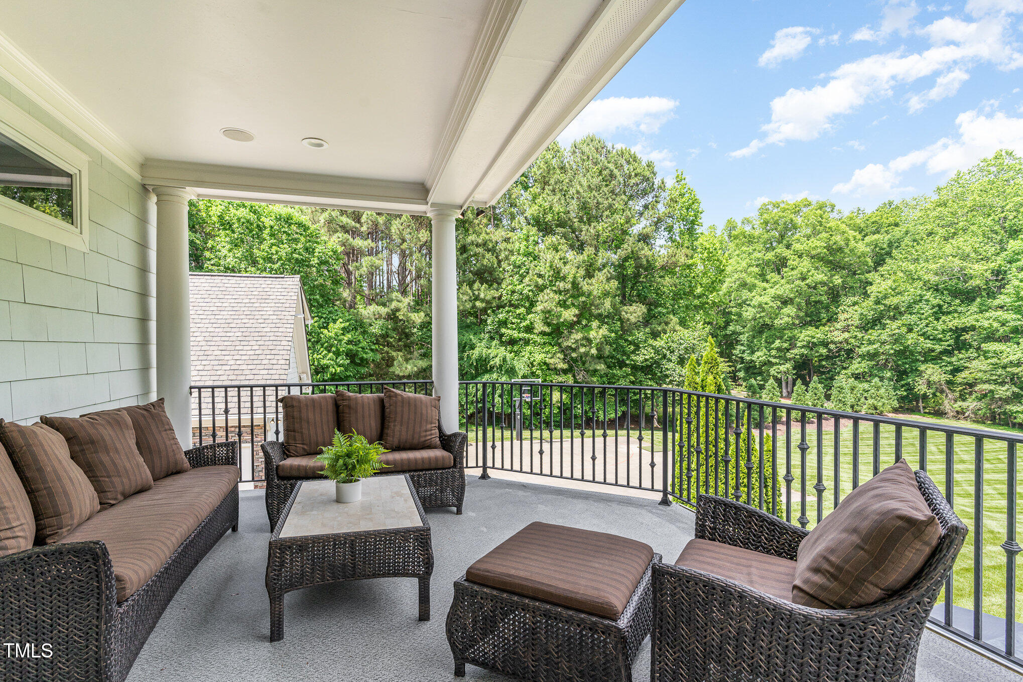 1801 Oatlands Court