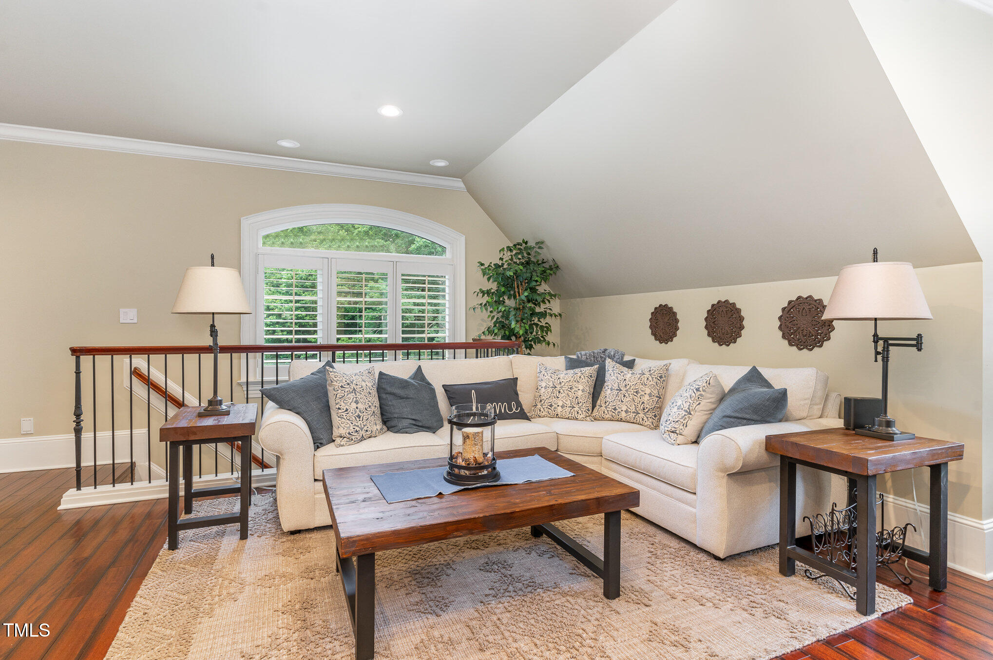 1801 Oatlands Court