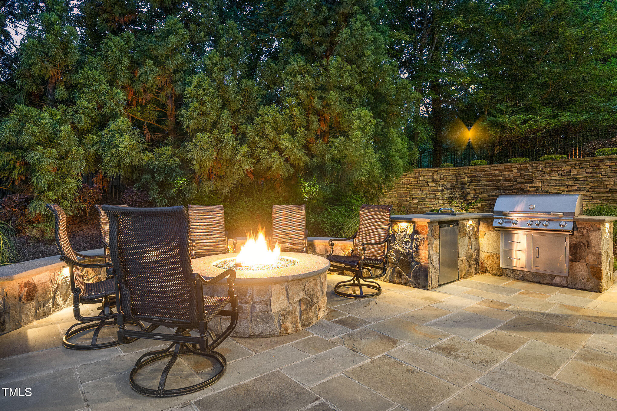 1801 Oatlands Court