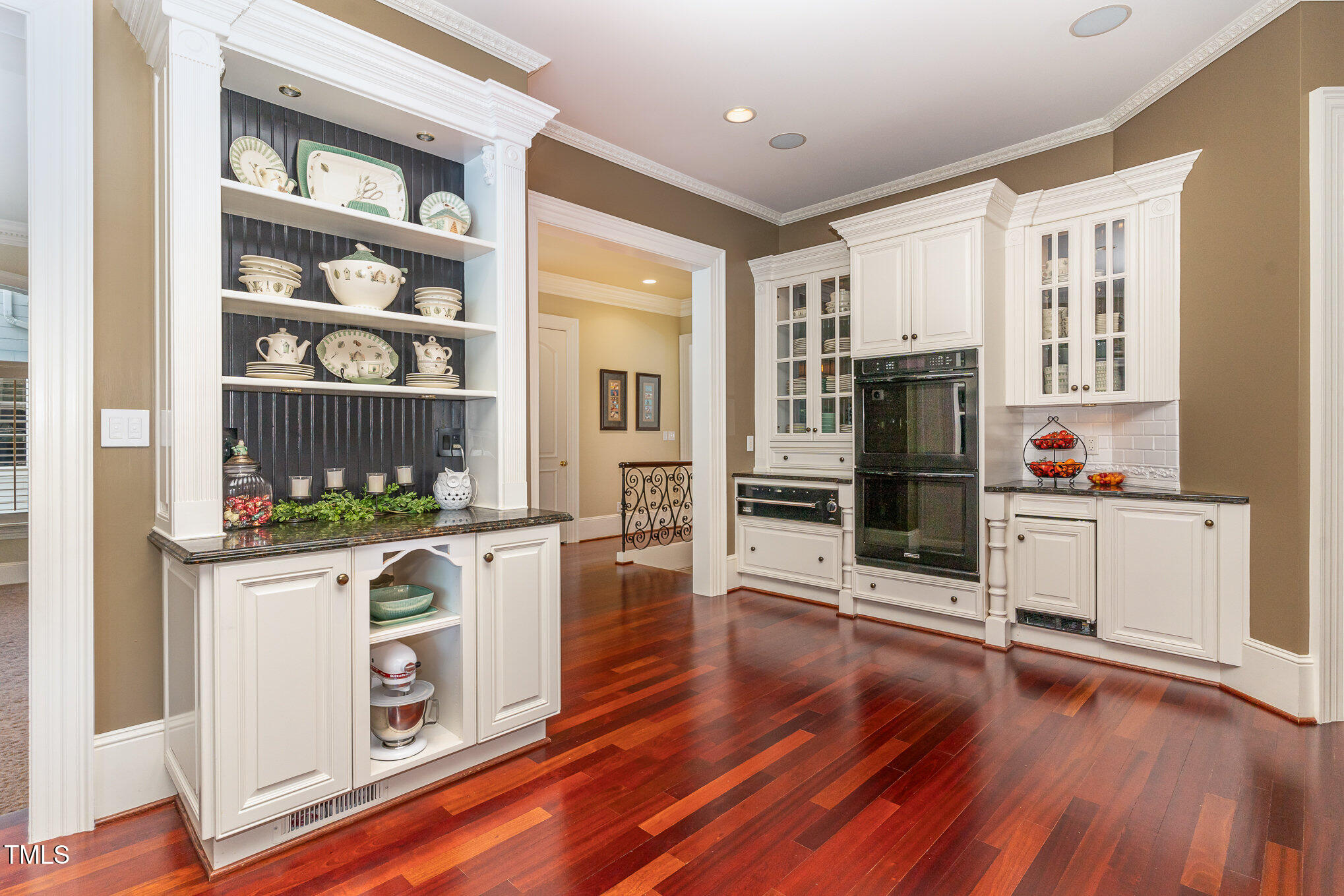 1801 Oatlands Court