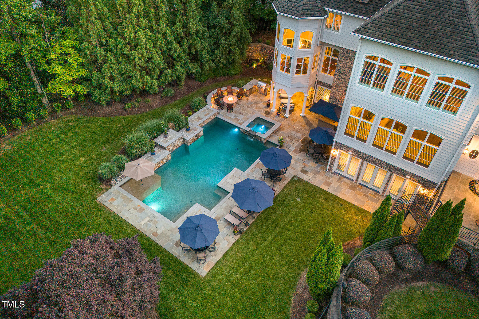 1801 Oatlands Court