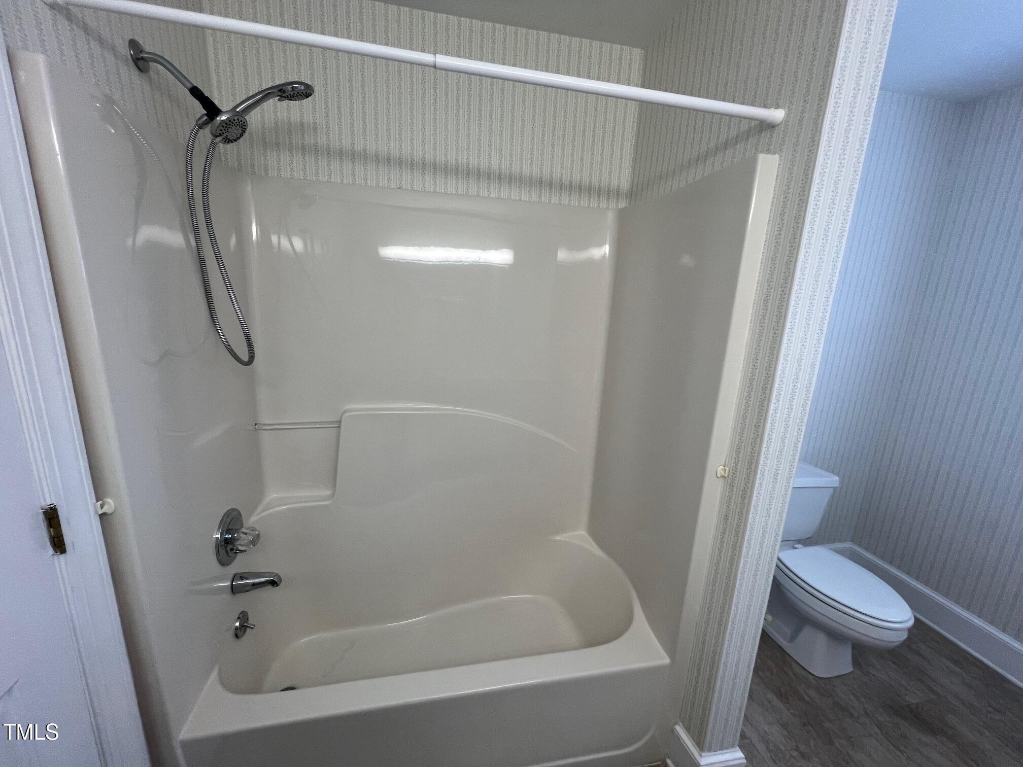 2002 Fernwood Court # 2