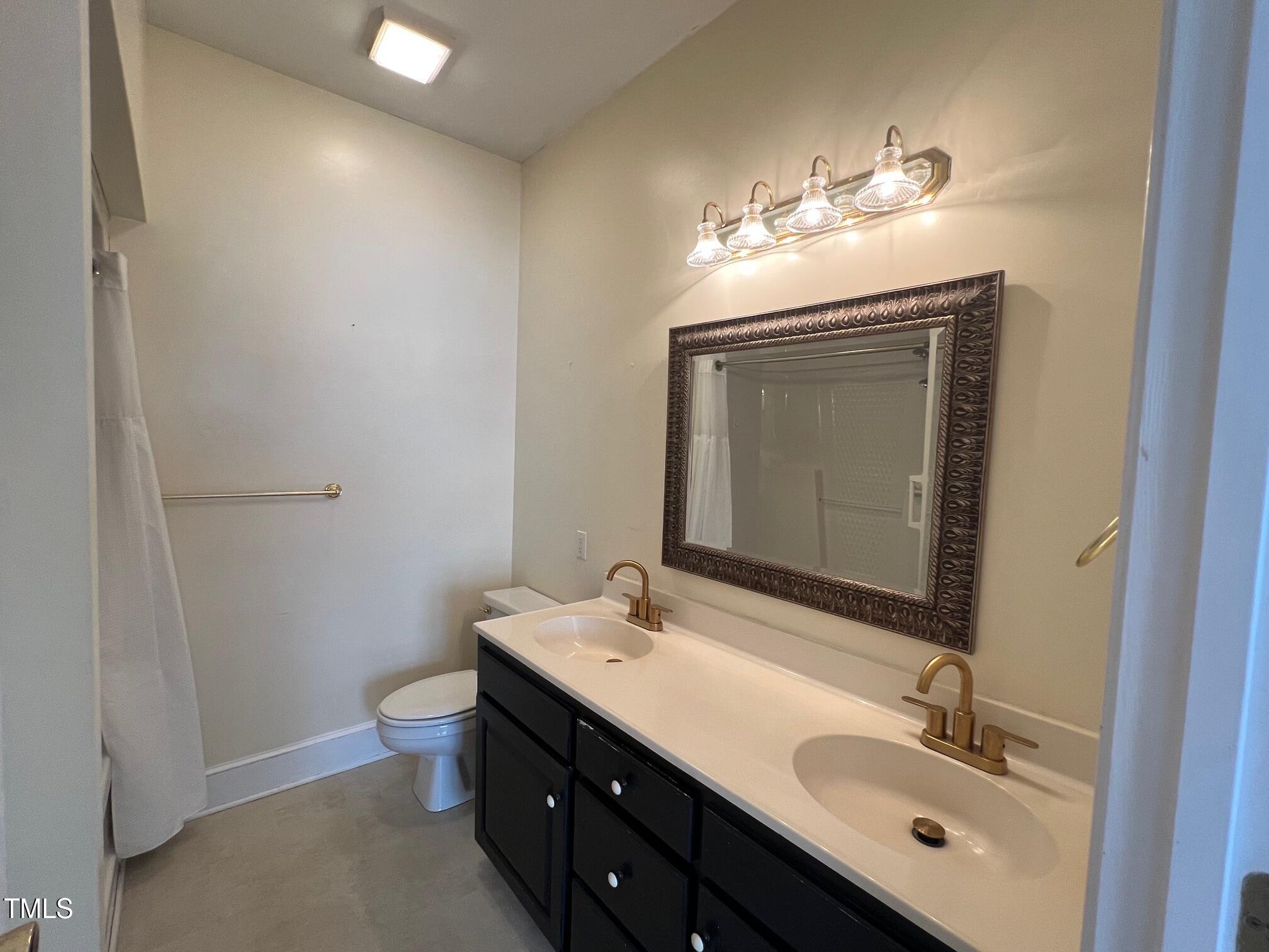 2002 Fernwood Court # 2