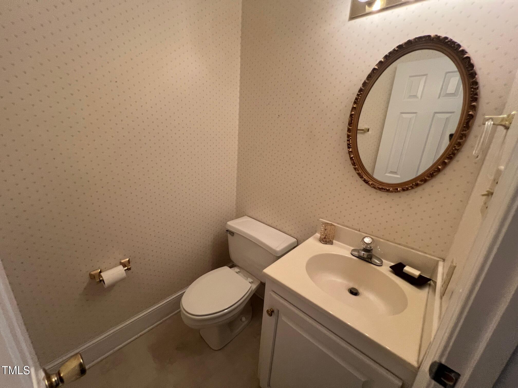 2002 Fernwood Court # 2