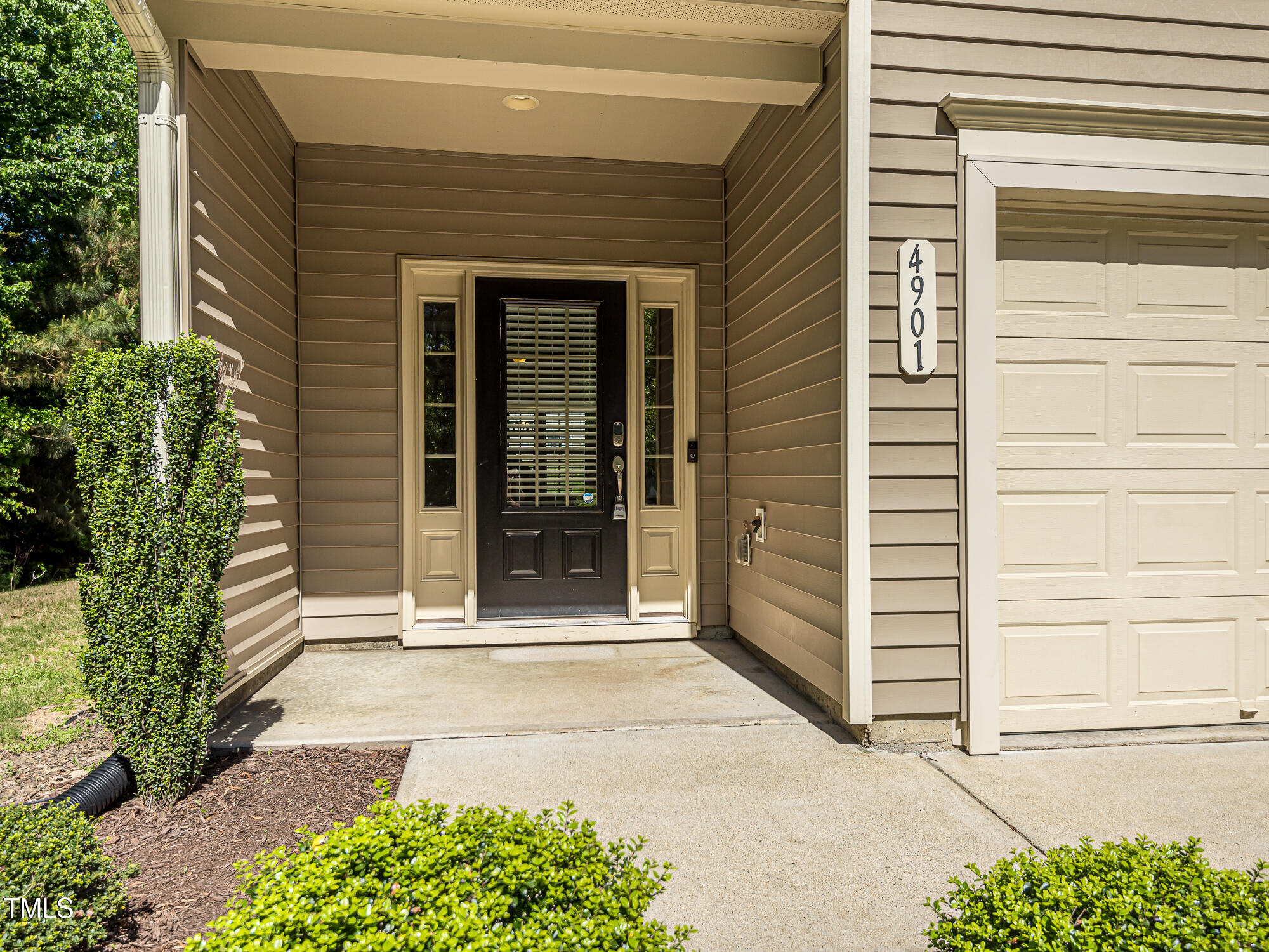 4901 Rose Quartz Way