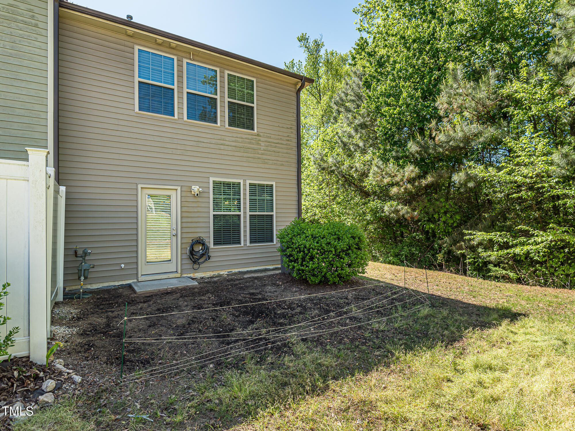 4901 Rose Quartz Way