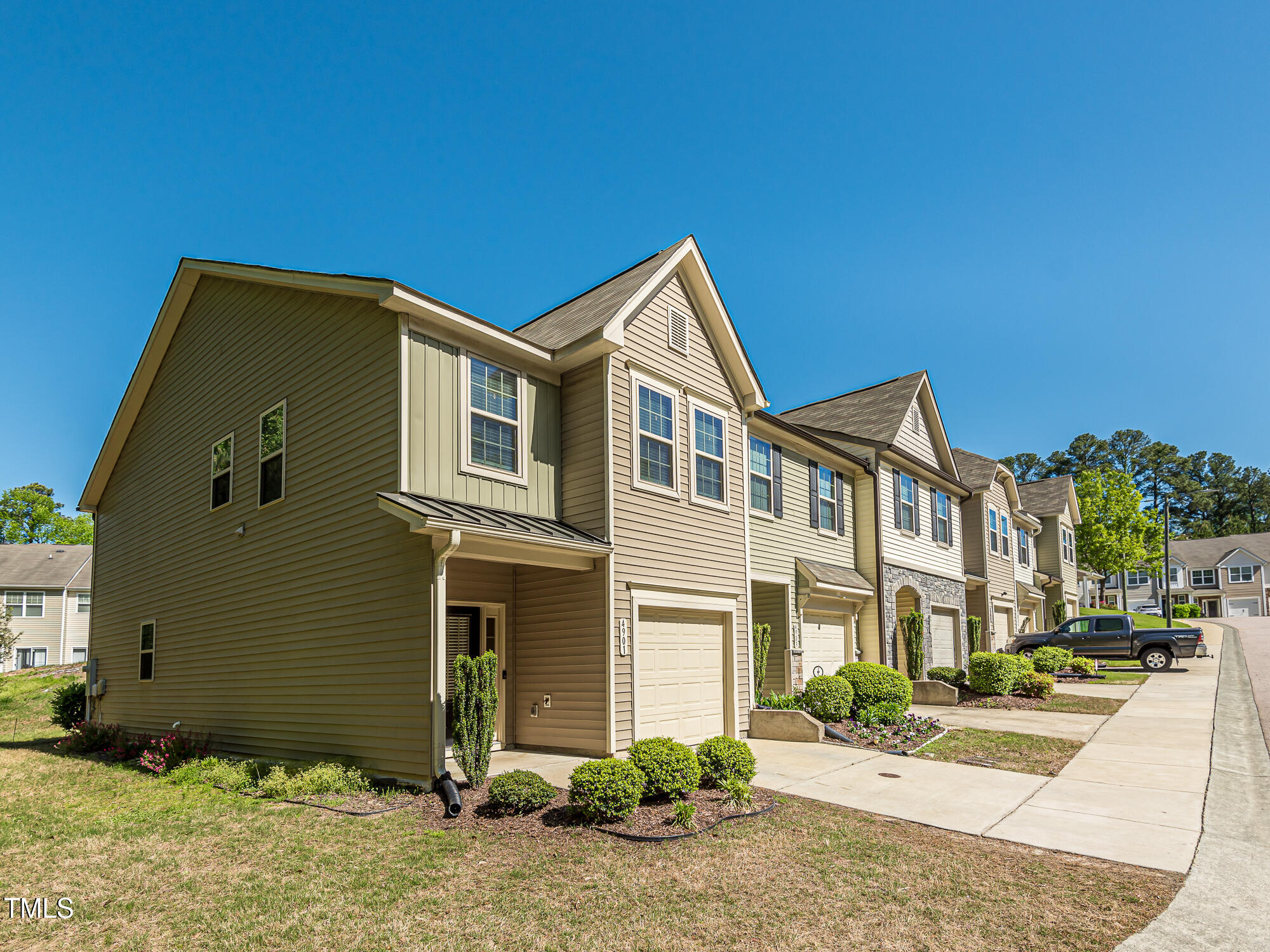 4901 Rose Quartz Way