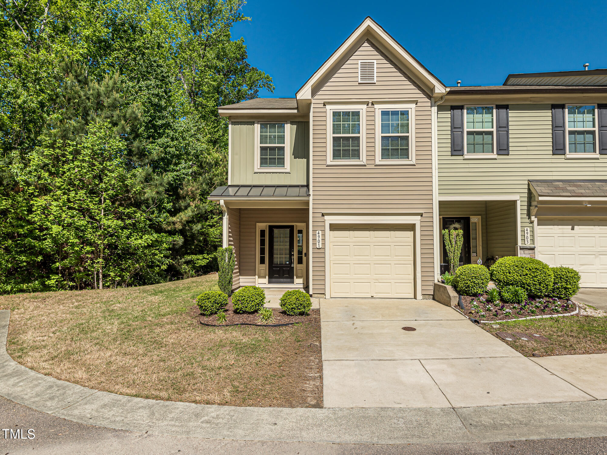 4901 Rose Quartz Way