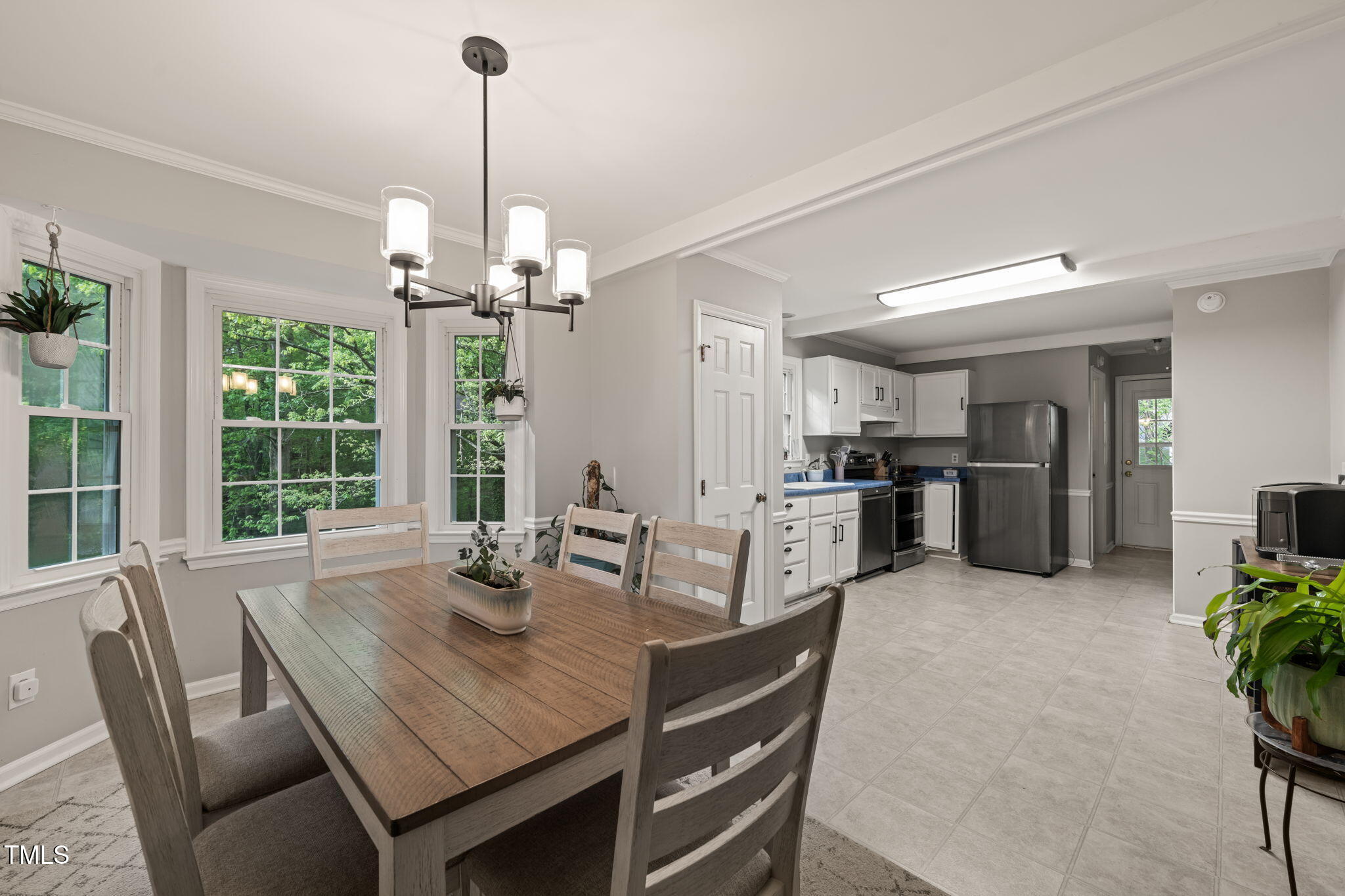 2004 Valley Ridge Court