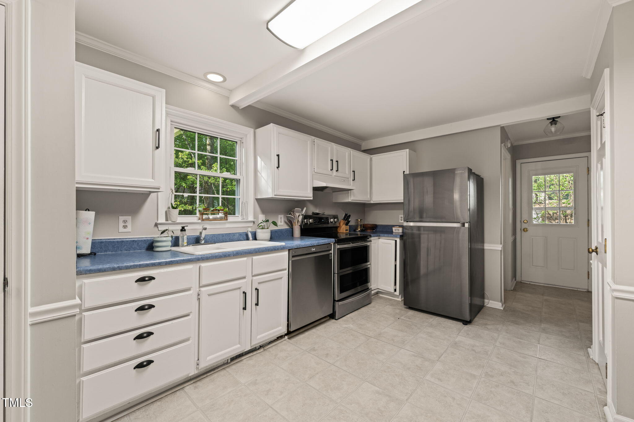 2004 Valley Ridge Court