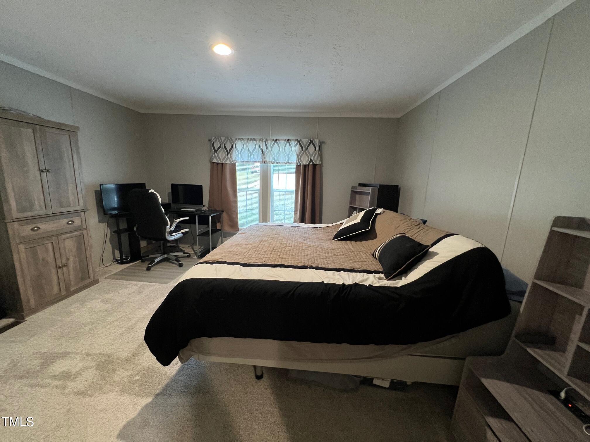 420 Spring Lane