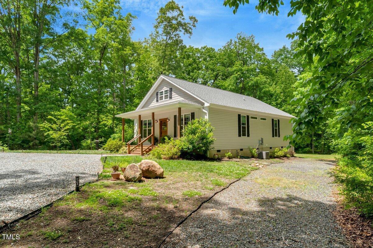 129 Forest Hill Street