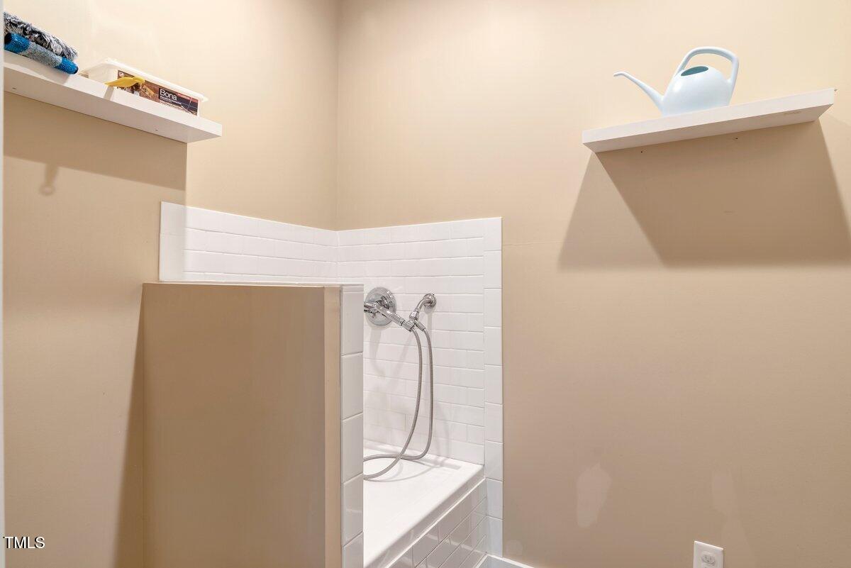 129 Forest Hill Street