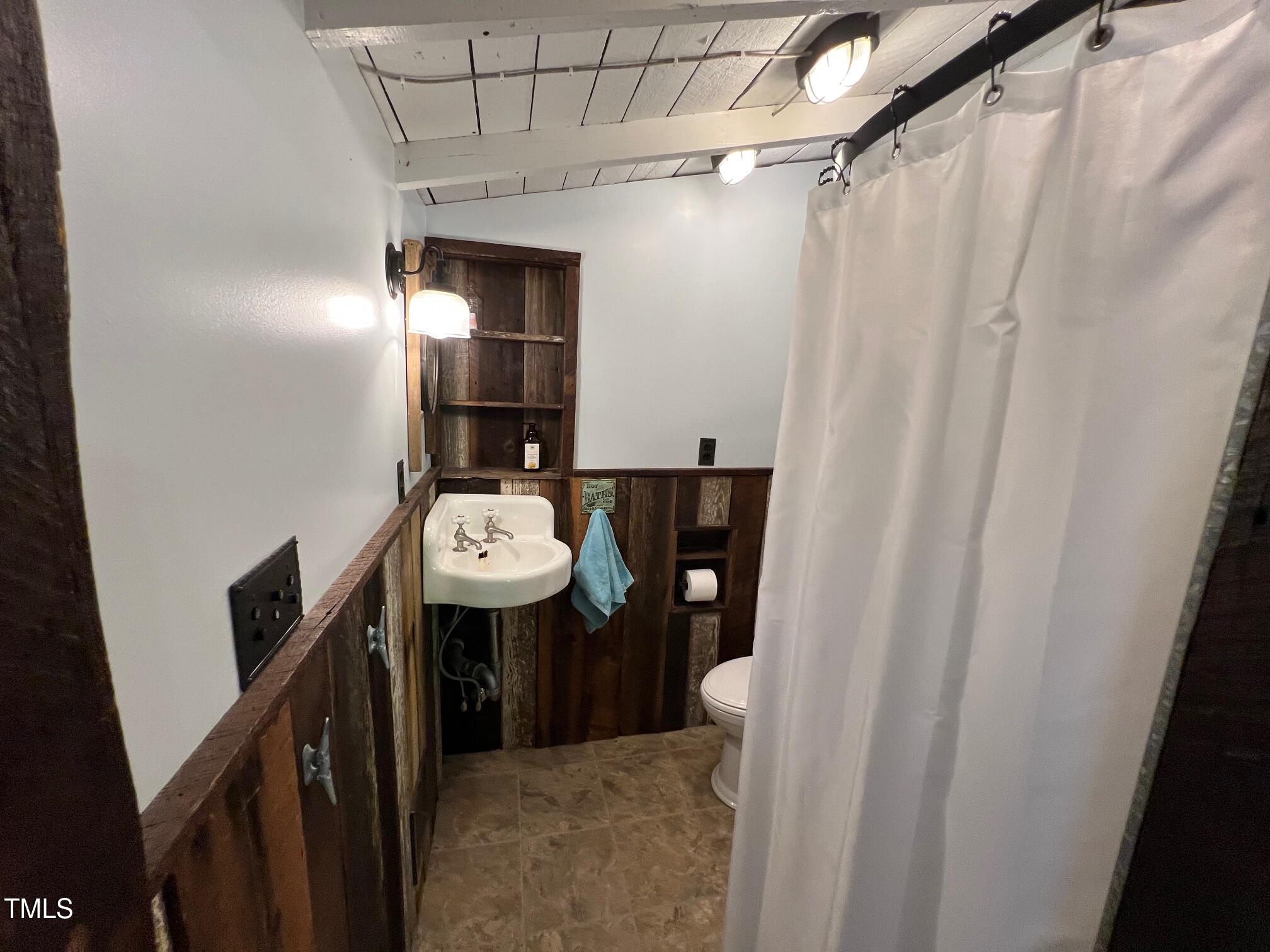 358 Pool Rock Shores Lane