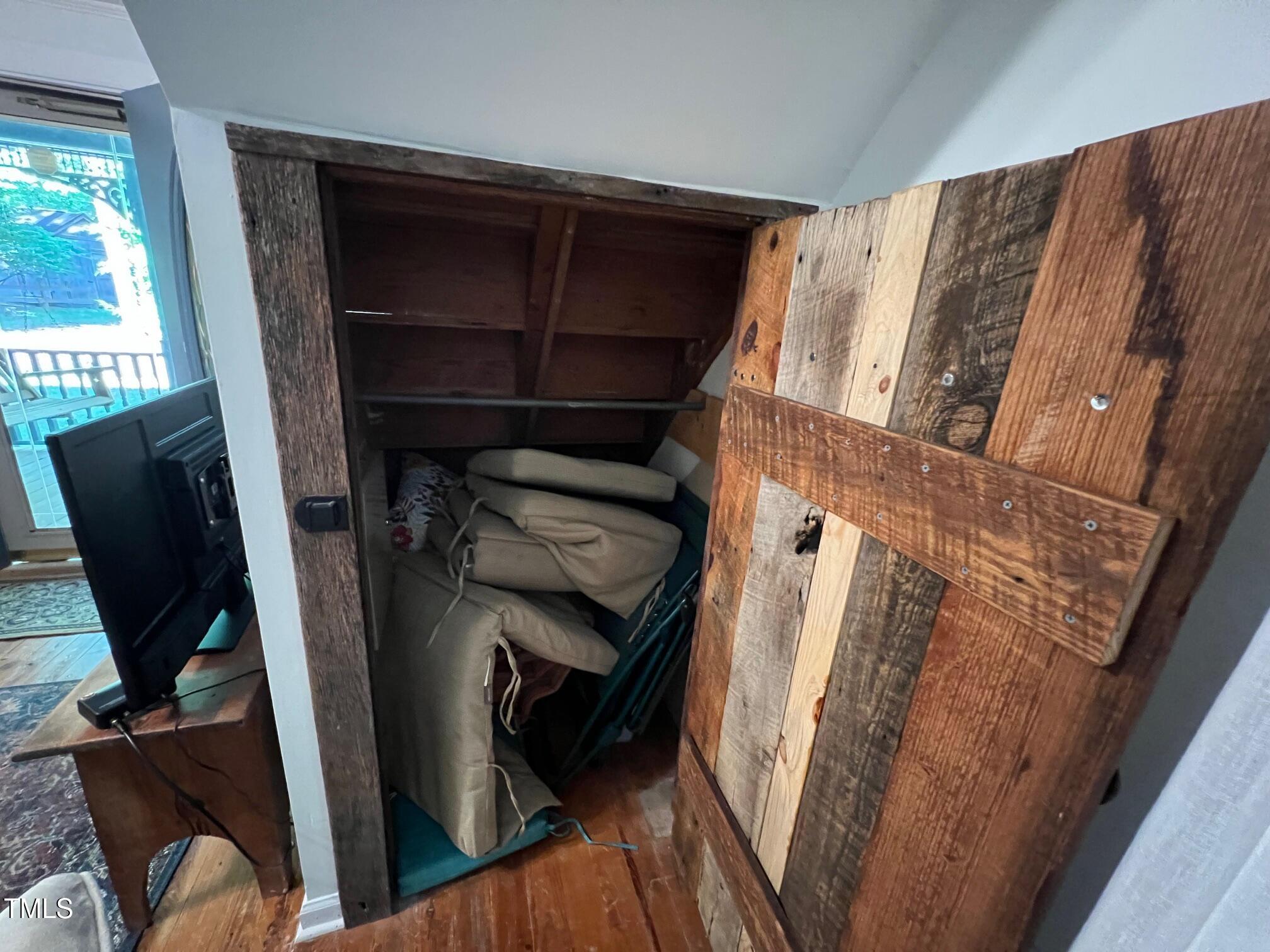 358 Pool Rock Shores Lane