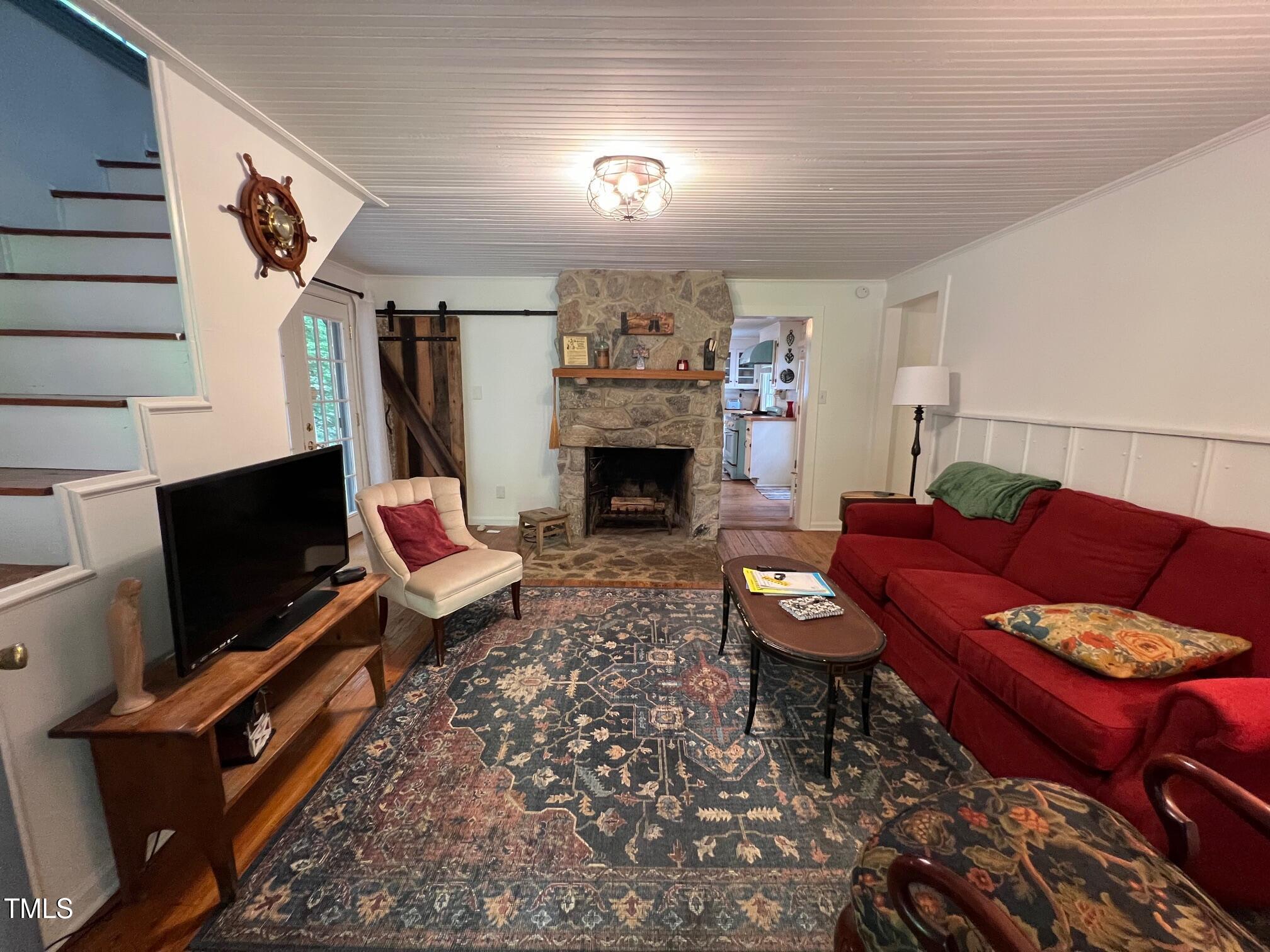 358 Pool Rock Shores Lane