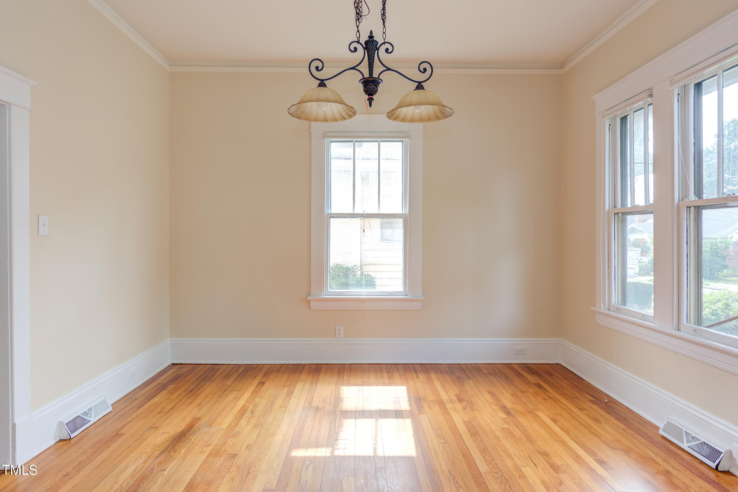 601 E Franklin Street