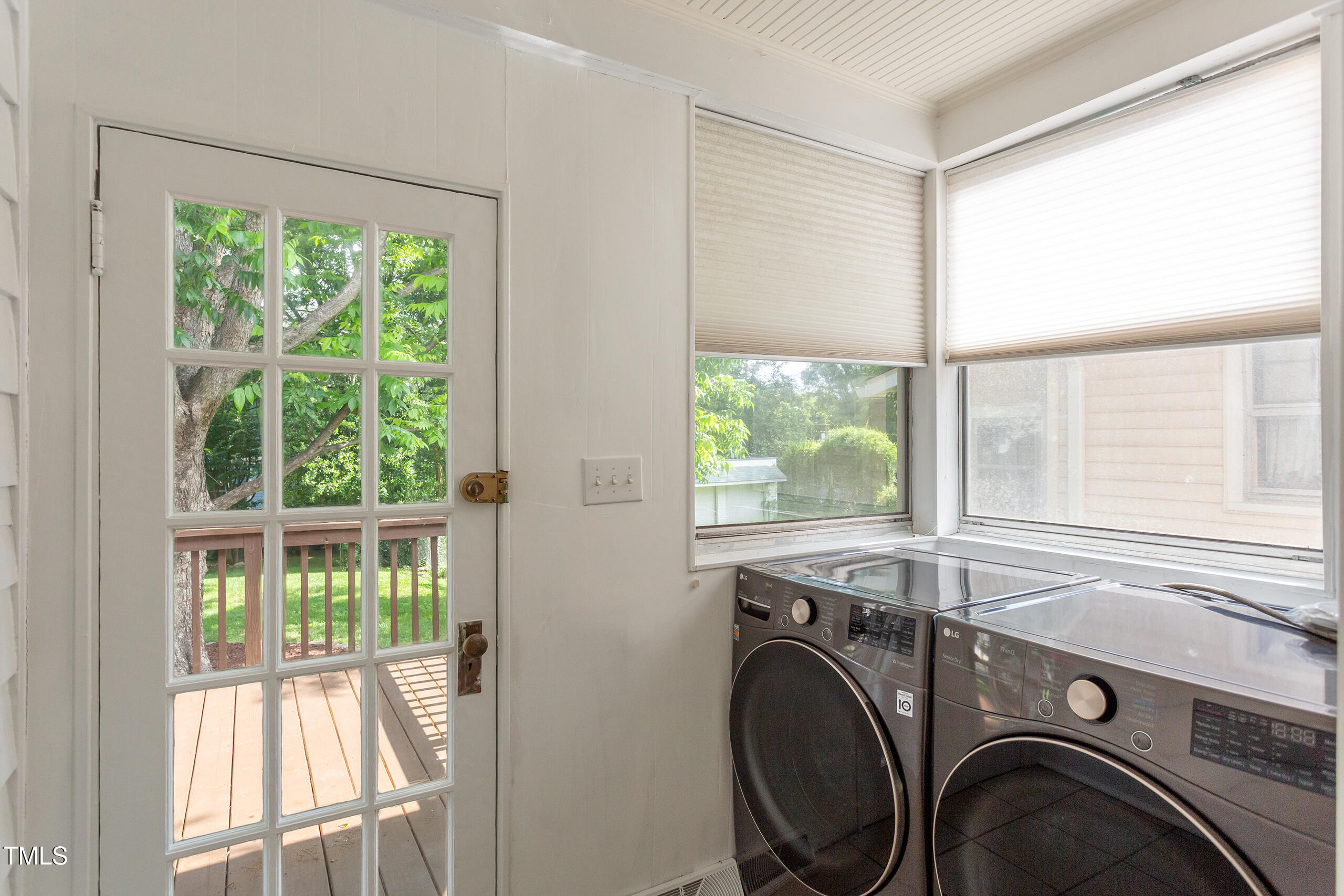 601 E Franklin Street