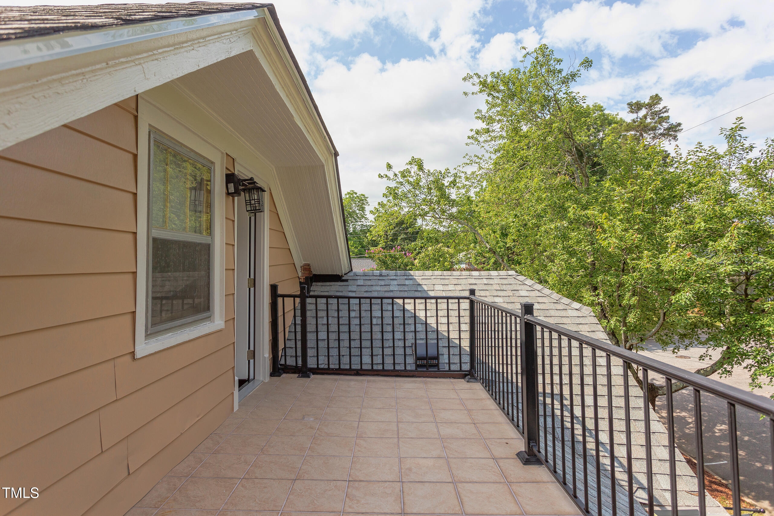 601 E Franklin Street