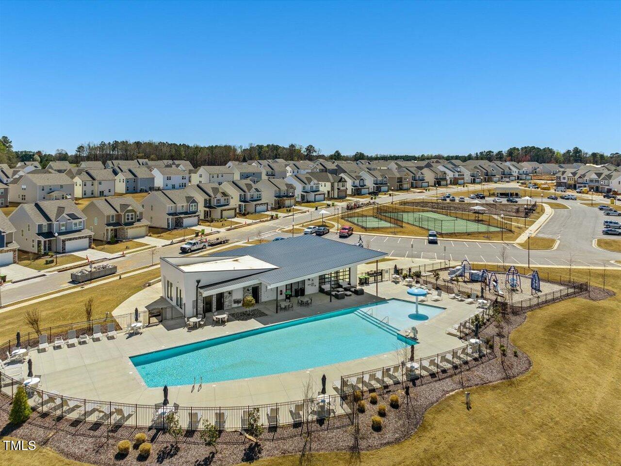 1004 Bolton Pointe Drive