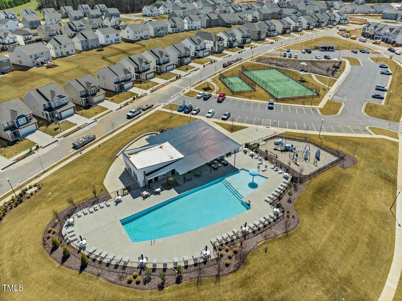 1004 Bolton Pointe Drive