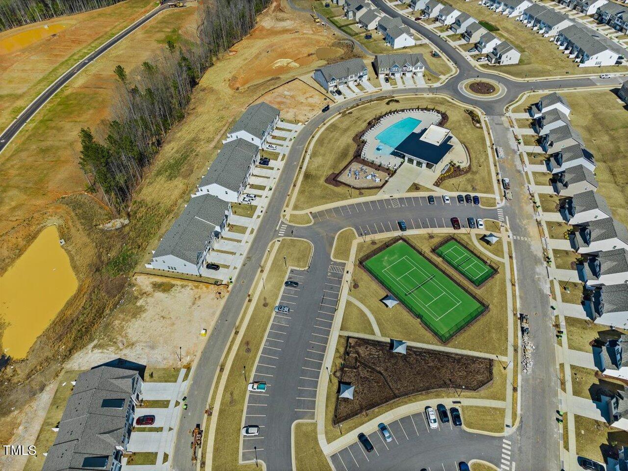 1004 Bolton Pointe Drive