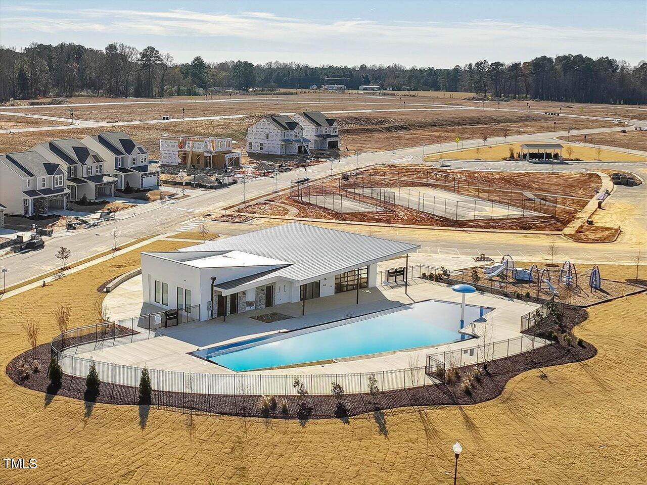 1004 Bolton Pointe Drive