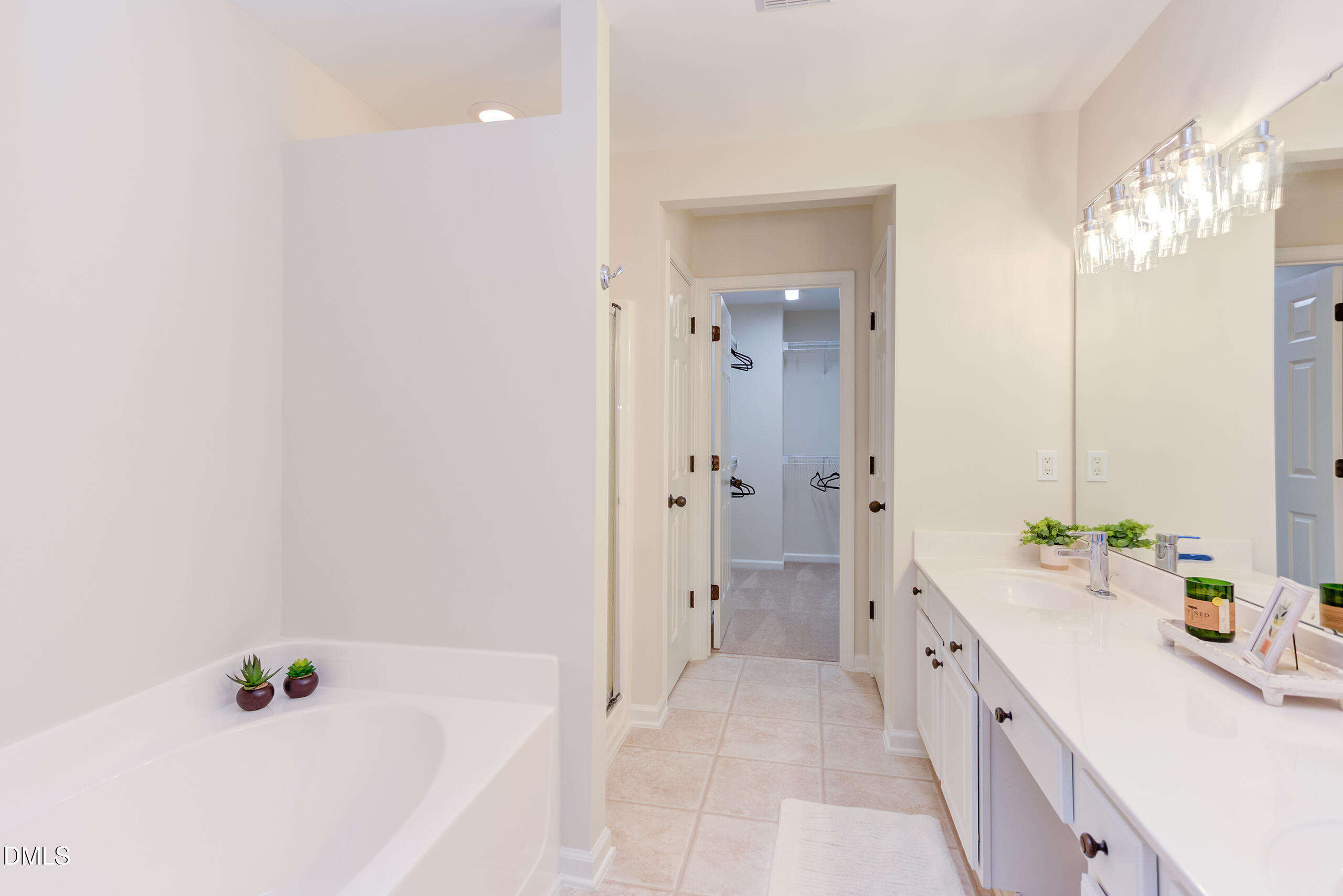 5620 Berry Creek Circle