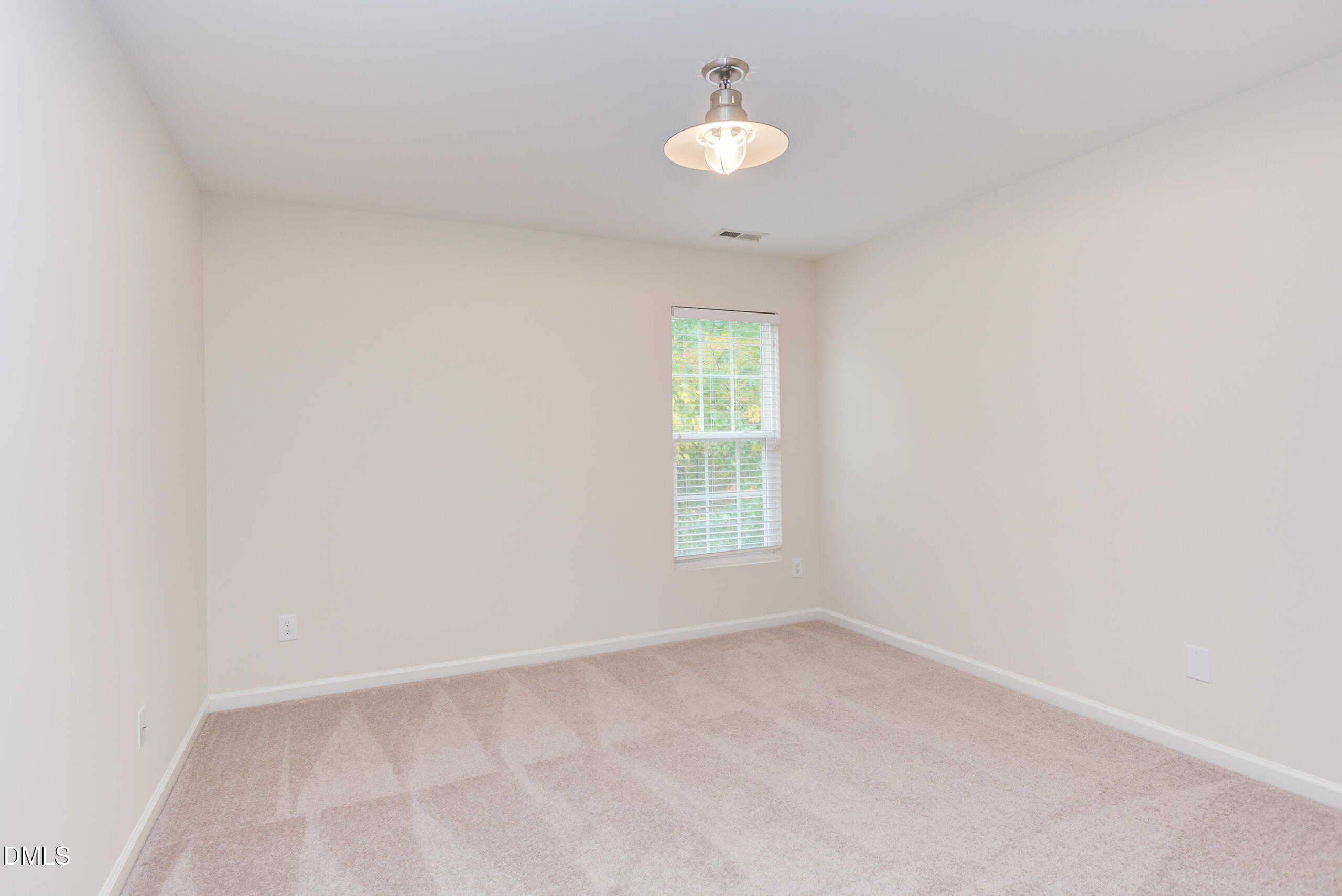 5620 Berry Creek Circle