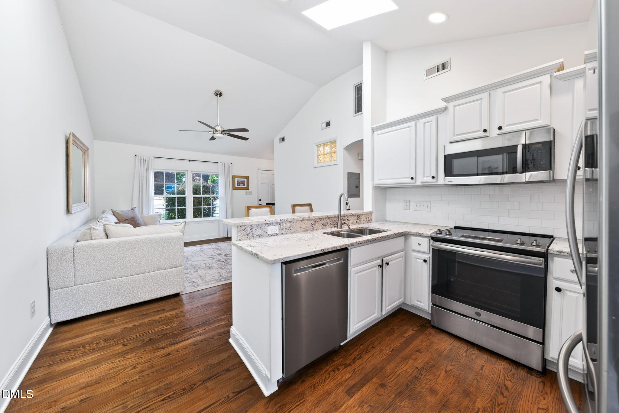1901 Clark Avenue # 105