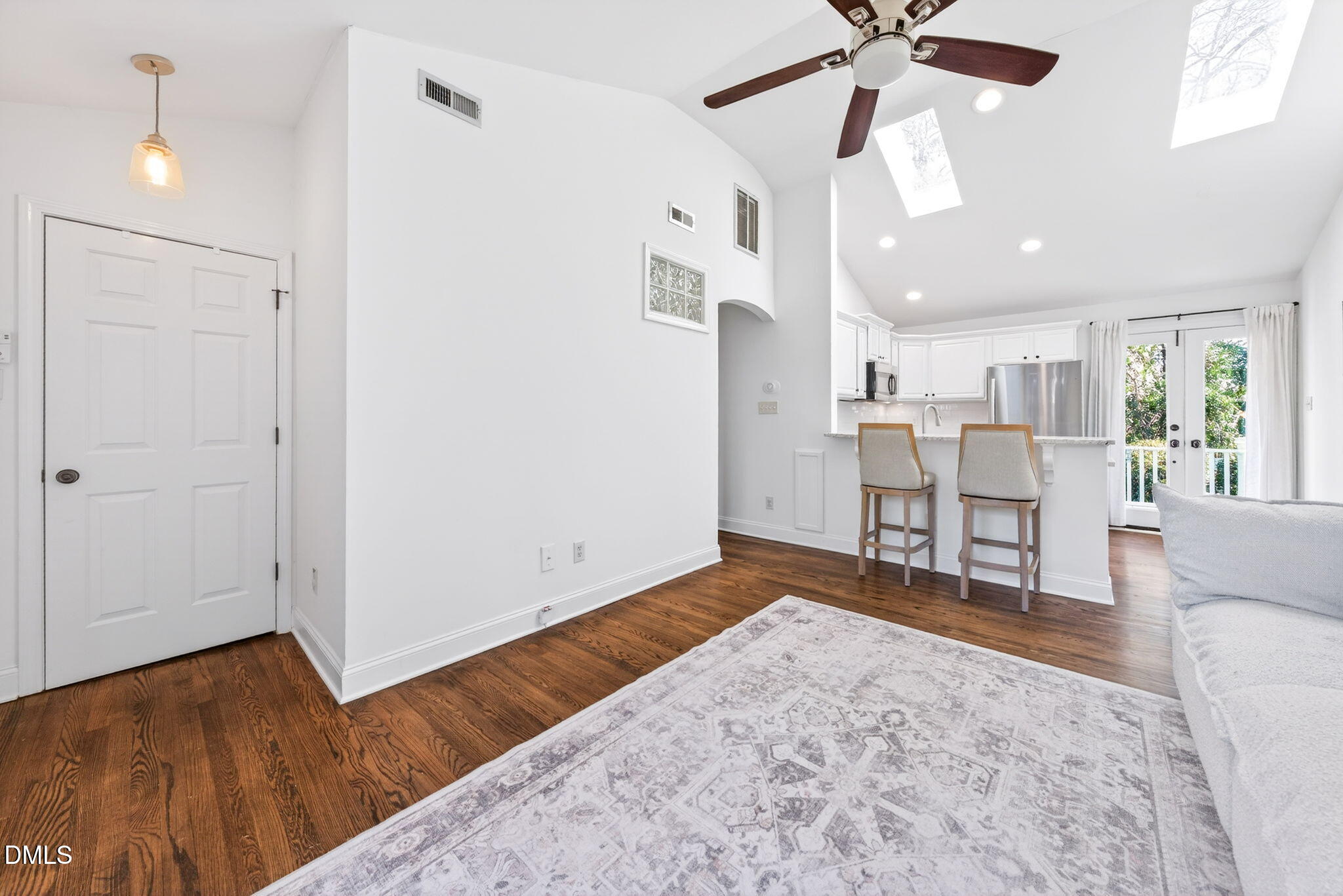 1901 Clark Avenue # 105