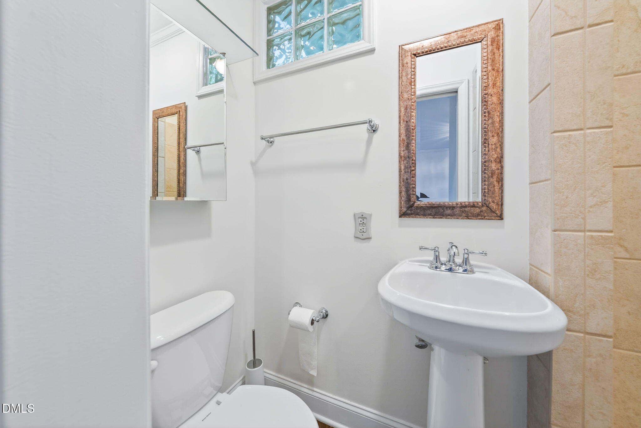 1901 Clark Avenue # 105